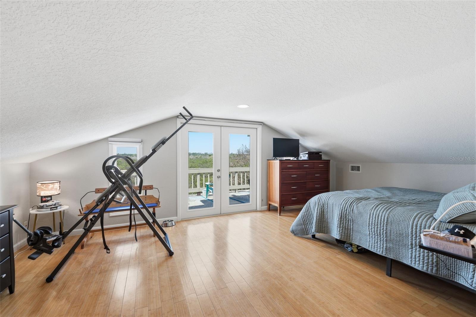 Image 15 of 45 For 1520 Flagler Avenue