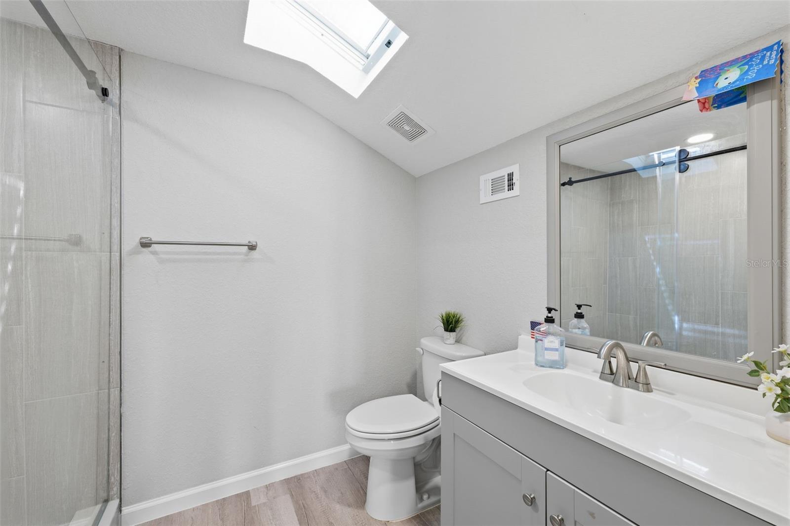 Image 18 of 45 For 1520 Flagler Avenue