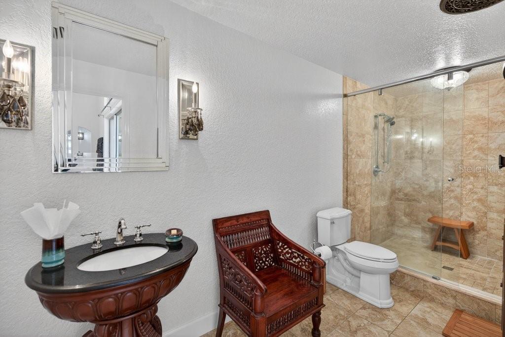 Image 10 of 88 For 1 San Gabriel Lane