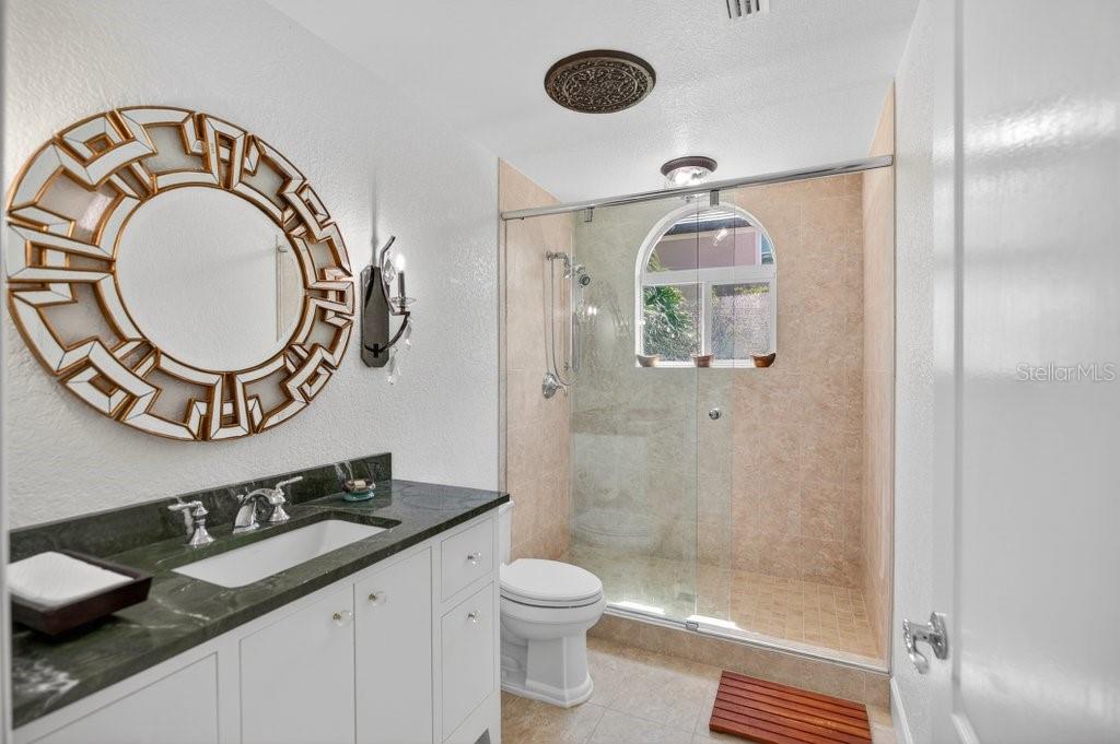 Image 14 of 88 For 1 San Gabriel Lane