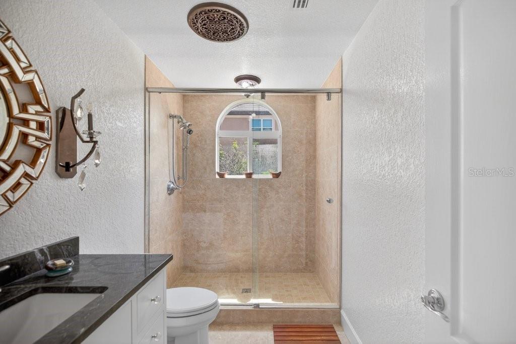 Image 15 of 88 For 1 San Gabriel Lane