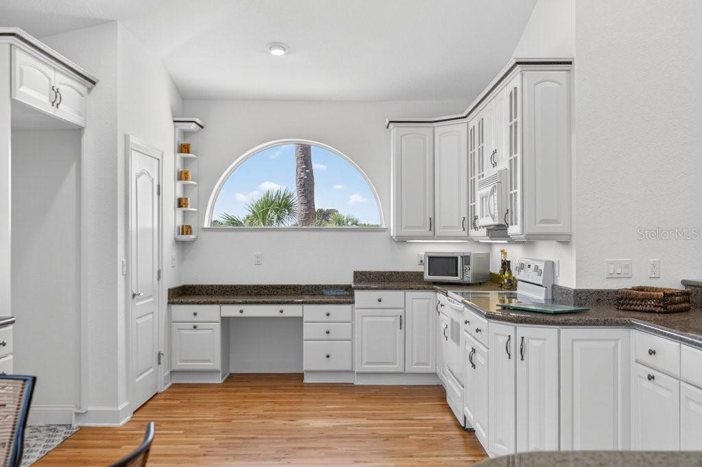 Image 28 of 88 For 1 San Gabriel Lane