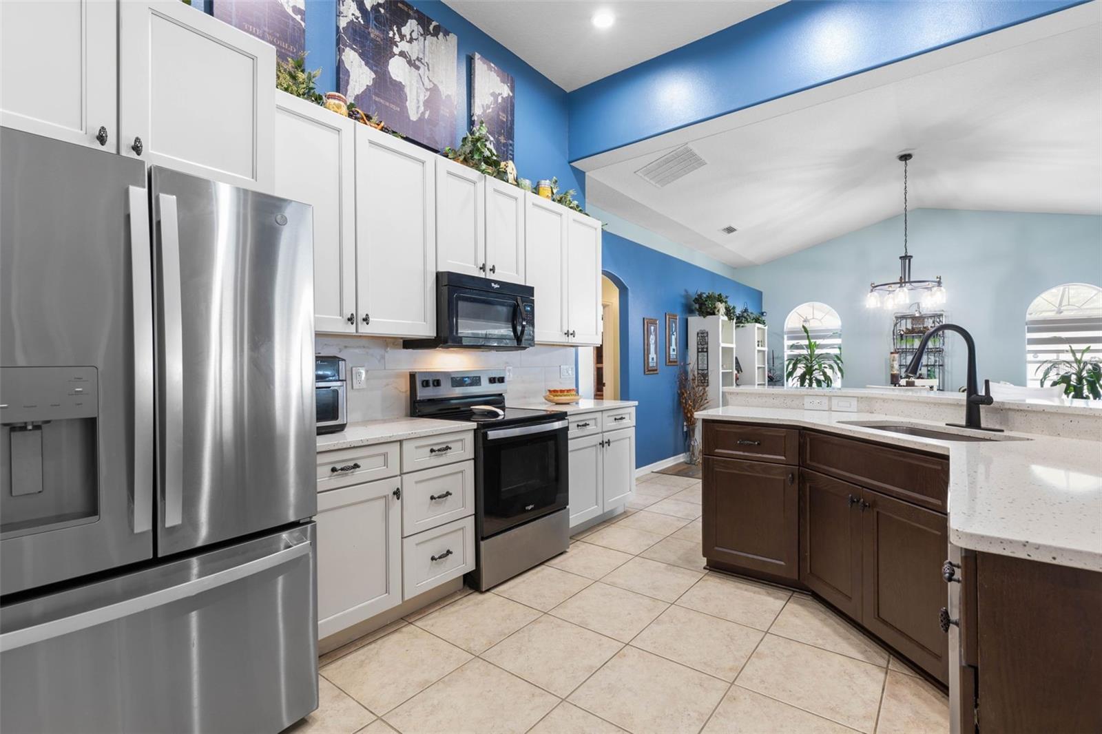 Image 14 of 70 For 34 Pritchard Drive