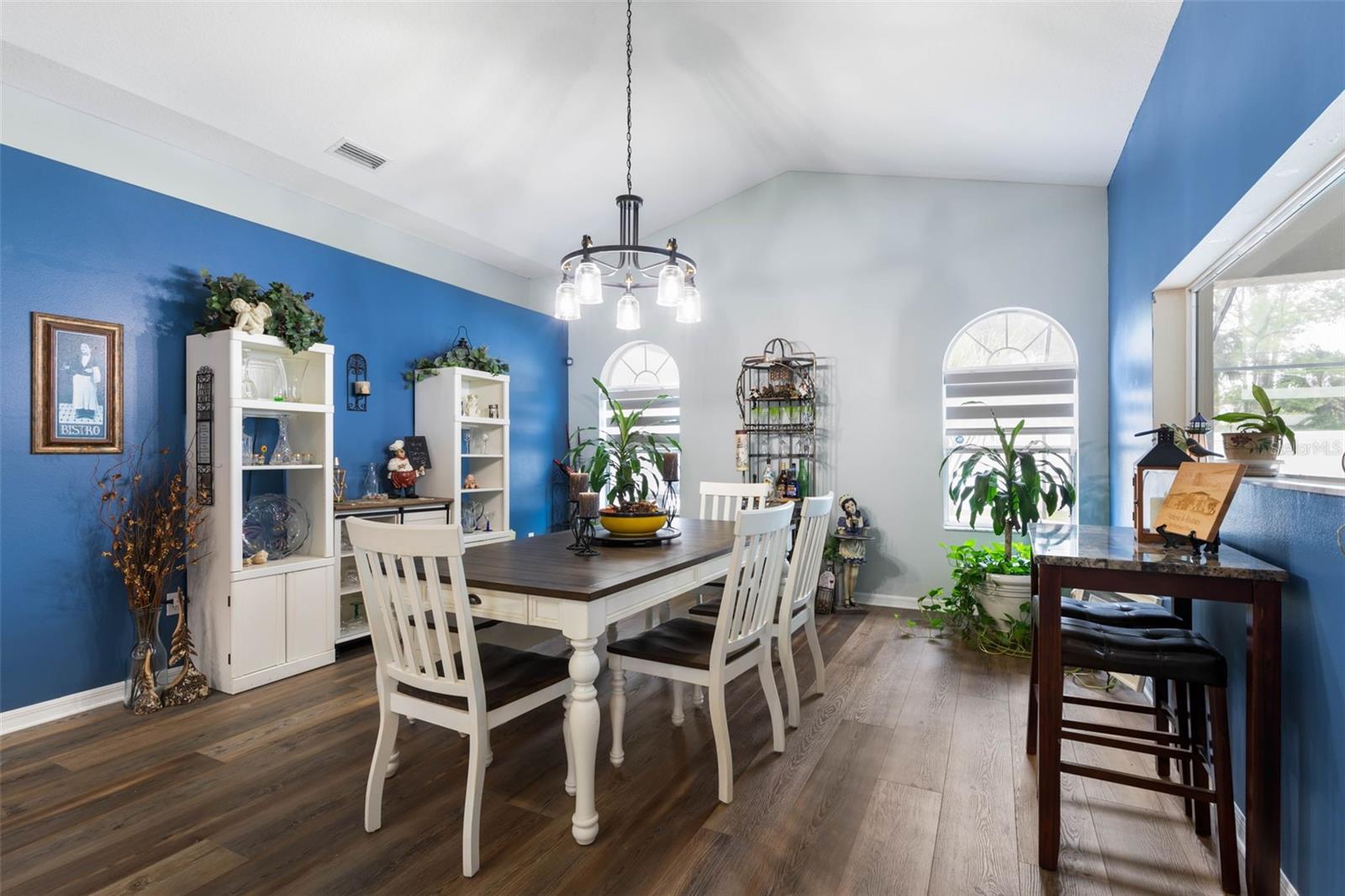 Image 18 of 70 For 34 Pritchard Drive