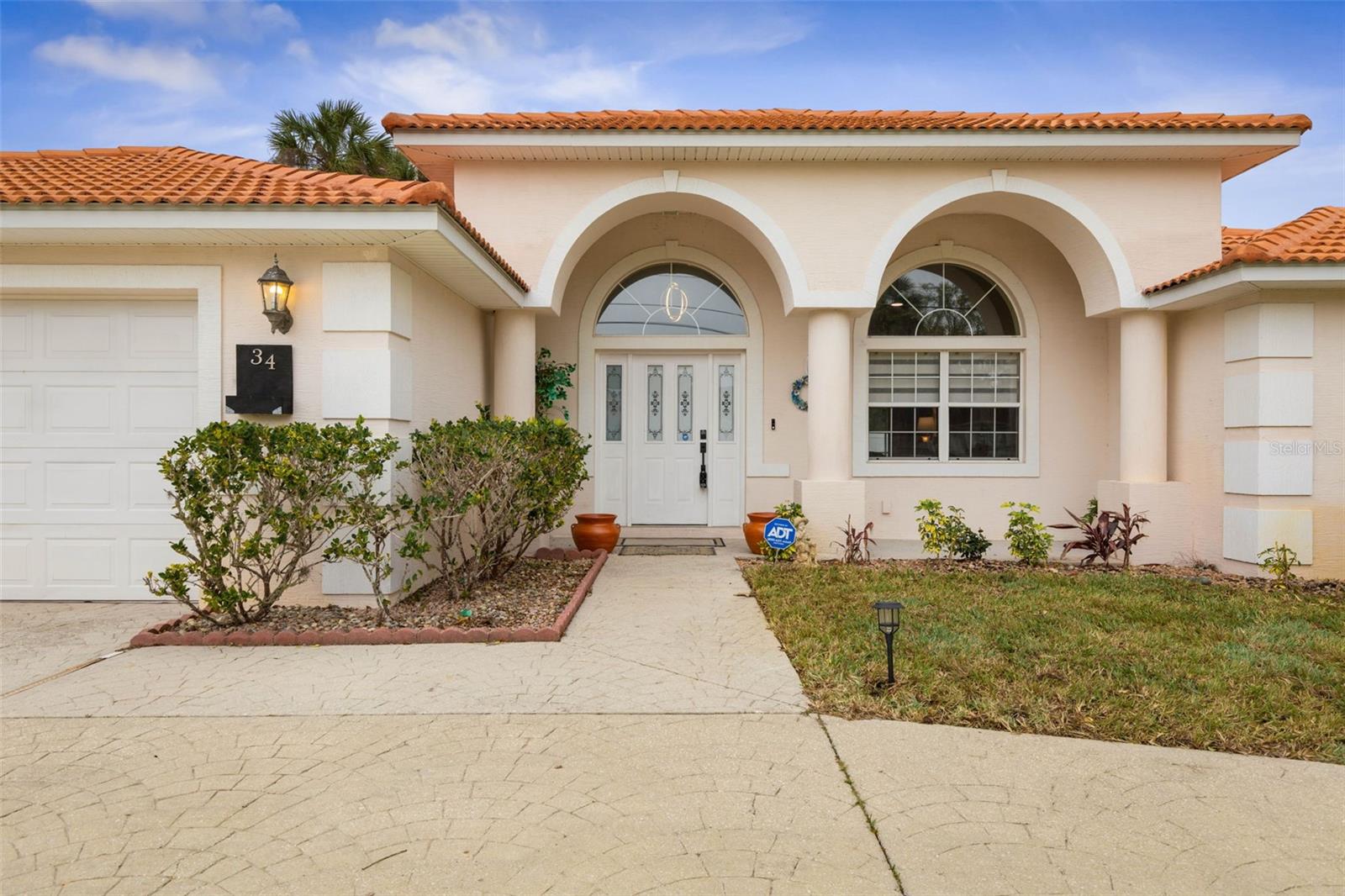 Image 4 of 70 For 34 Pritchard Drive