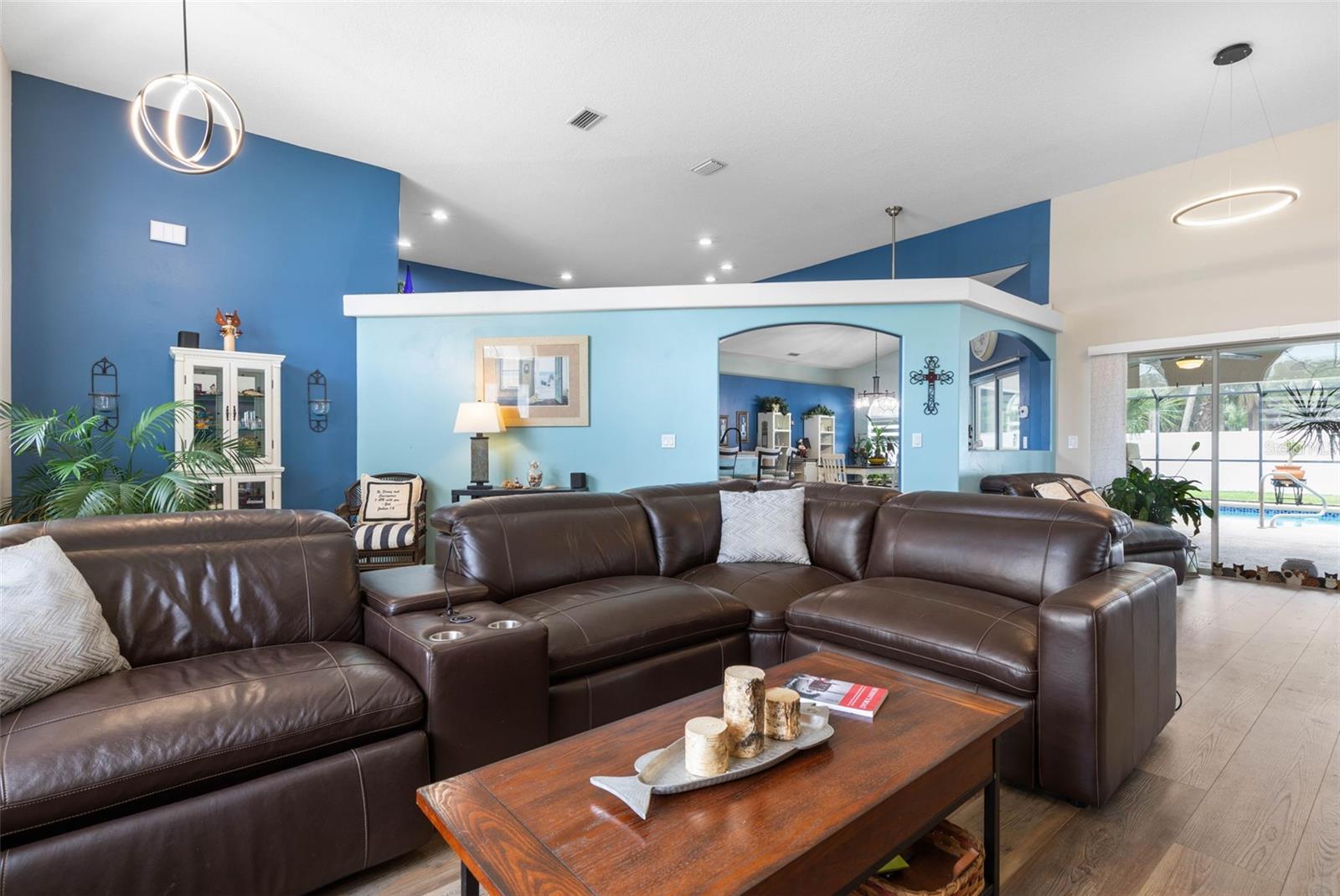 Image 9 of 70 For 34 Pritchard Drive