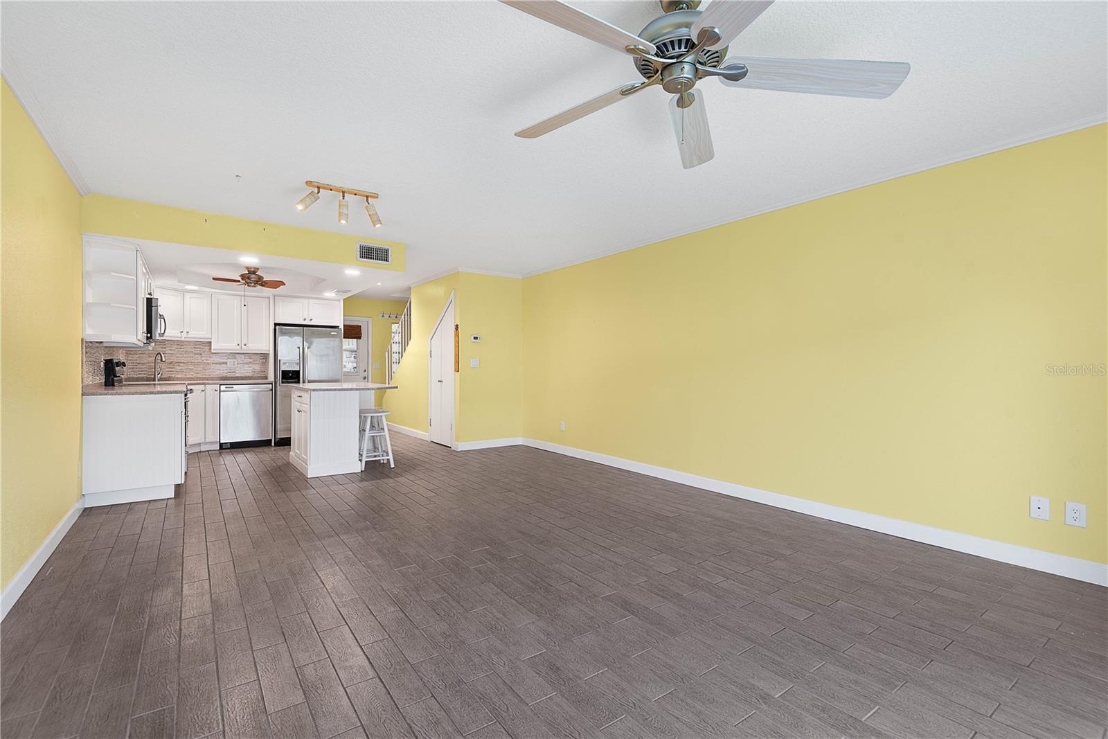 Image 11 of 42 For 2750 Ocean Shore Boulevard 41
