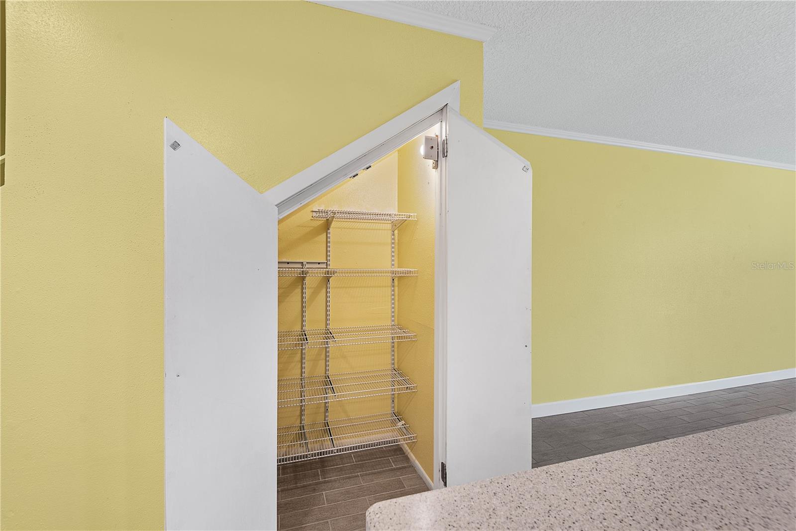 Image 18 of 42 For 2750 Ocean Shore Boulevard 41