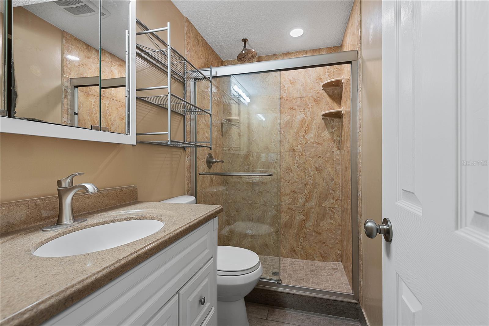 Image 19 of 42 For 2750 Ocean Shore Boulevard 41