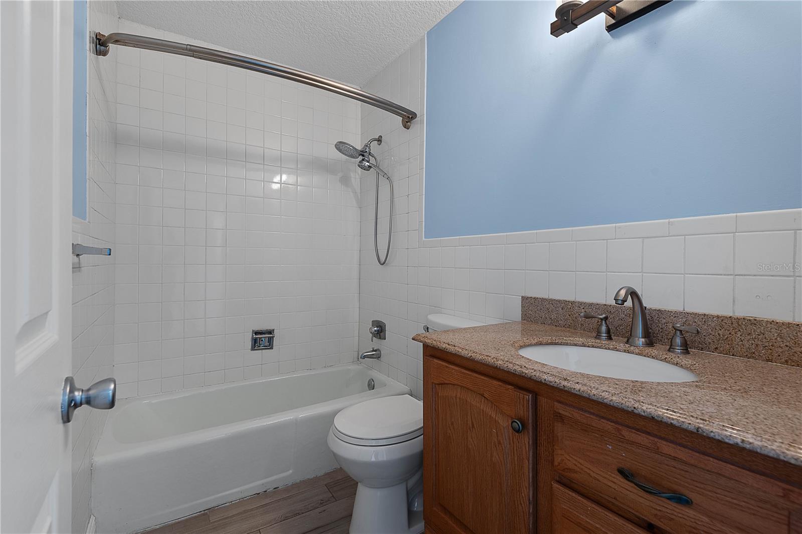 Image 24 of 42 For 2750 Ocean Shore Boulevard 41