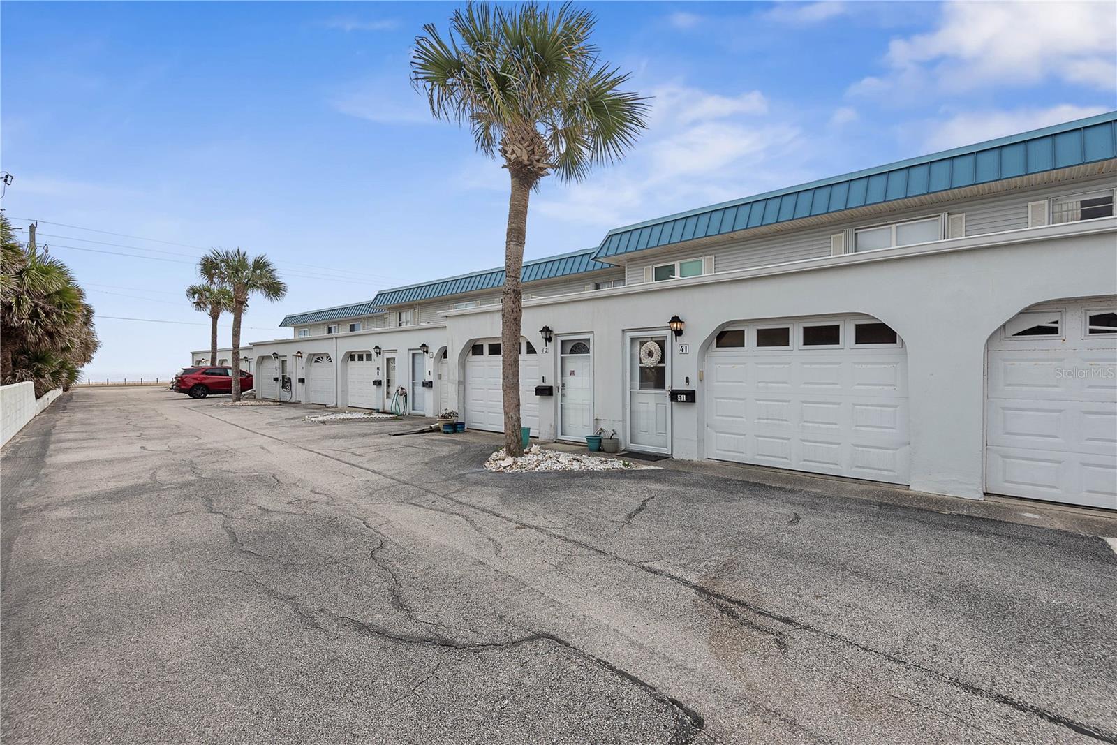 Image 34 of 42 For 2750 Ocean Shore Boulevard 41