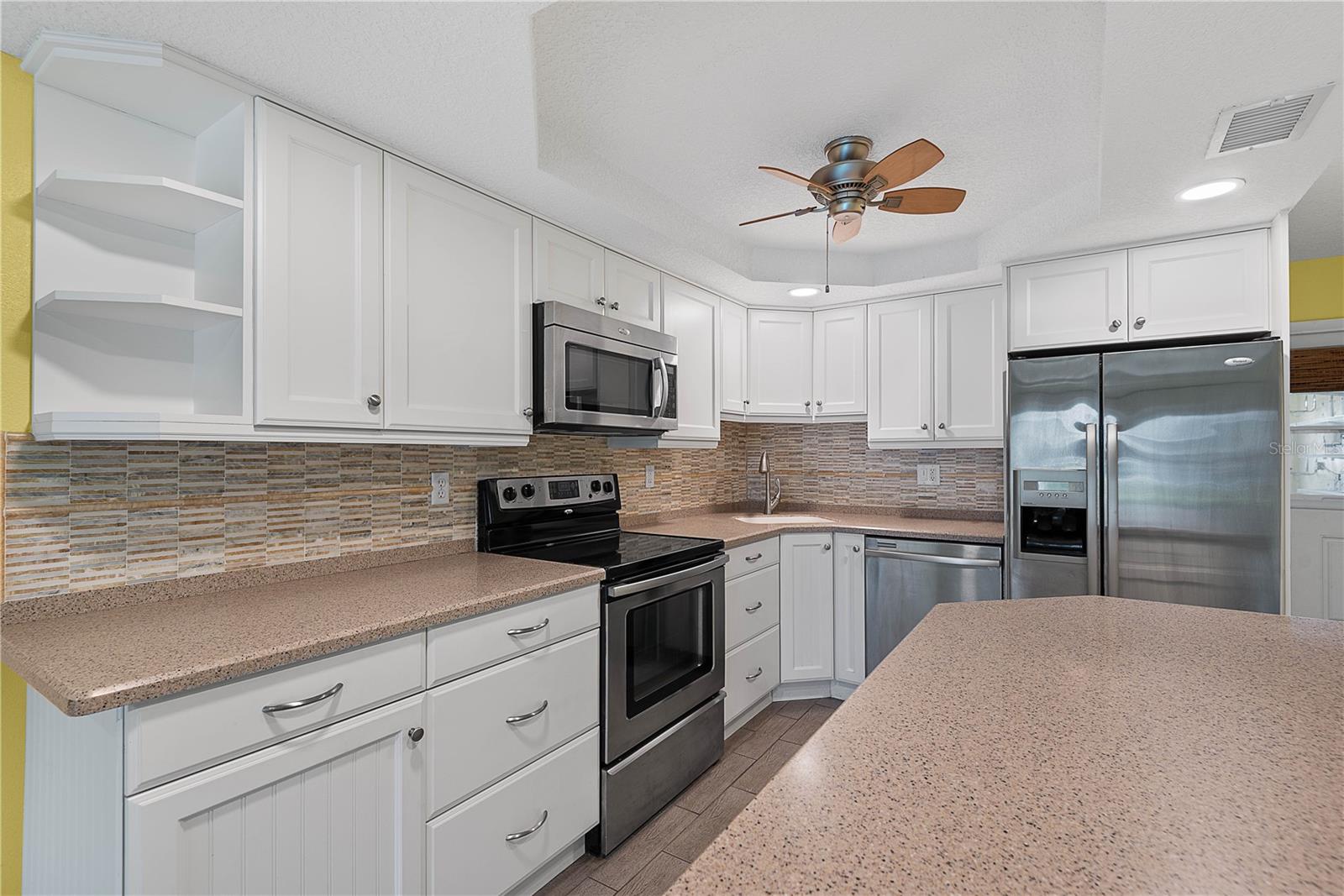 Image 5 of 42 For 2750 Ocean Shore Boulevard 41