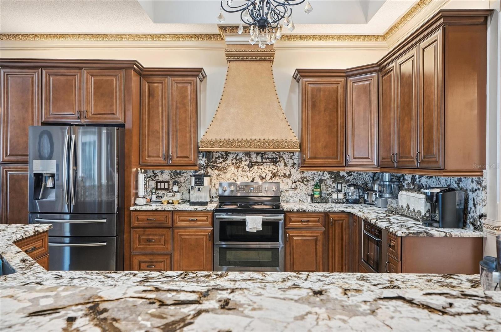 Image 15 of 95 For 11 Bannerwood Lane