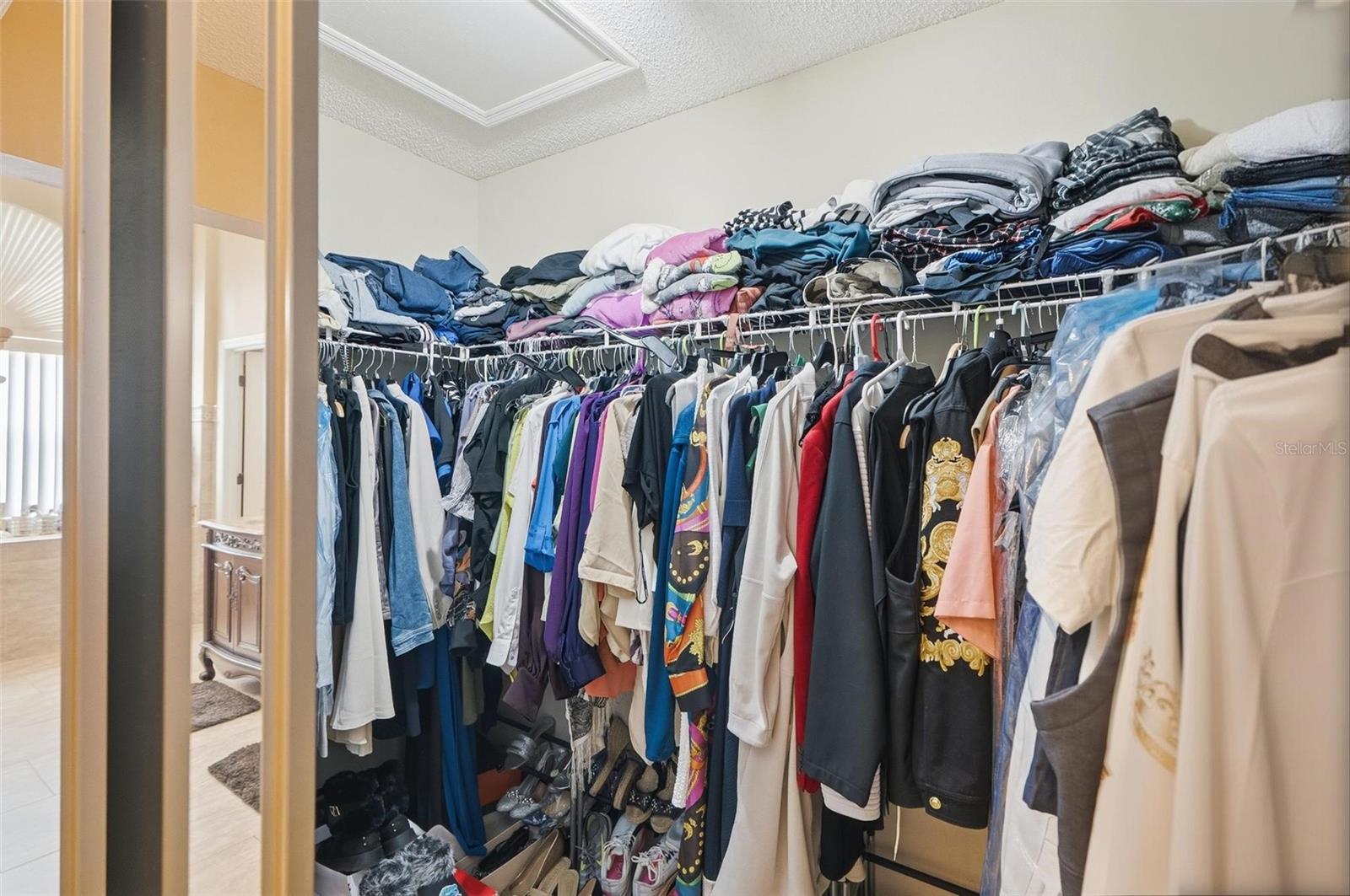 Image 40 of 95 For 11 Bannerwood Lane