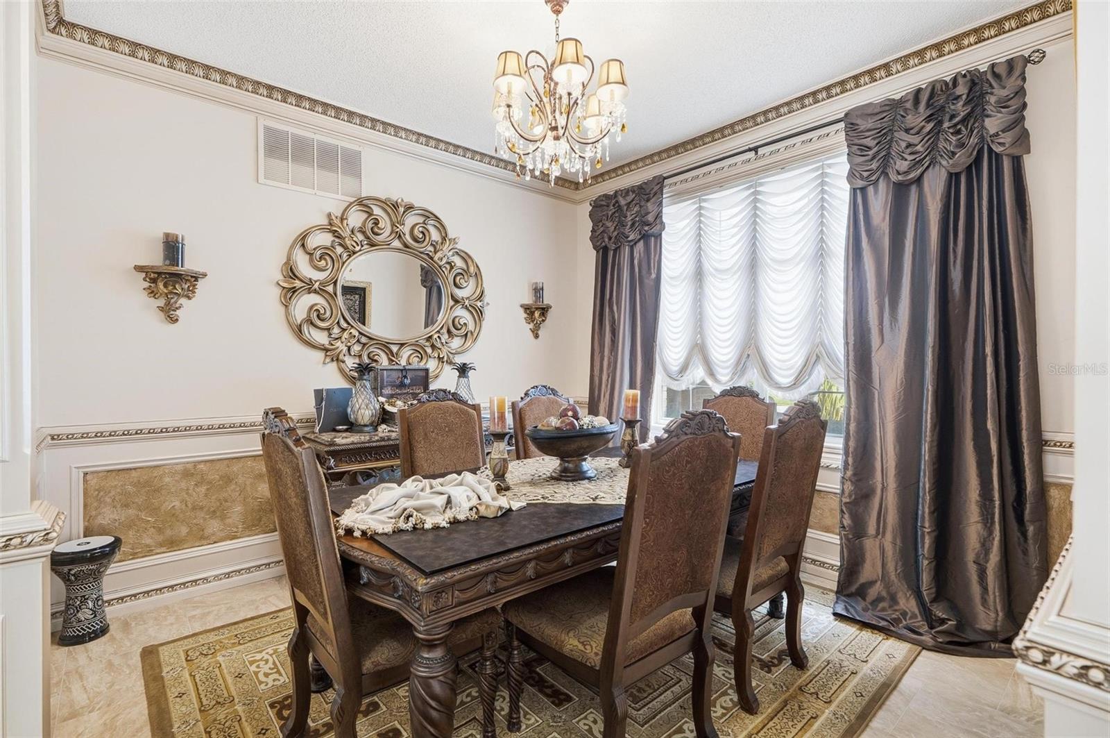 Image 41 of 95 For 11 Bannerwood Lane