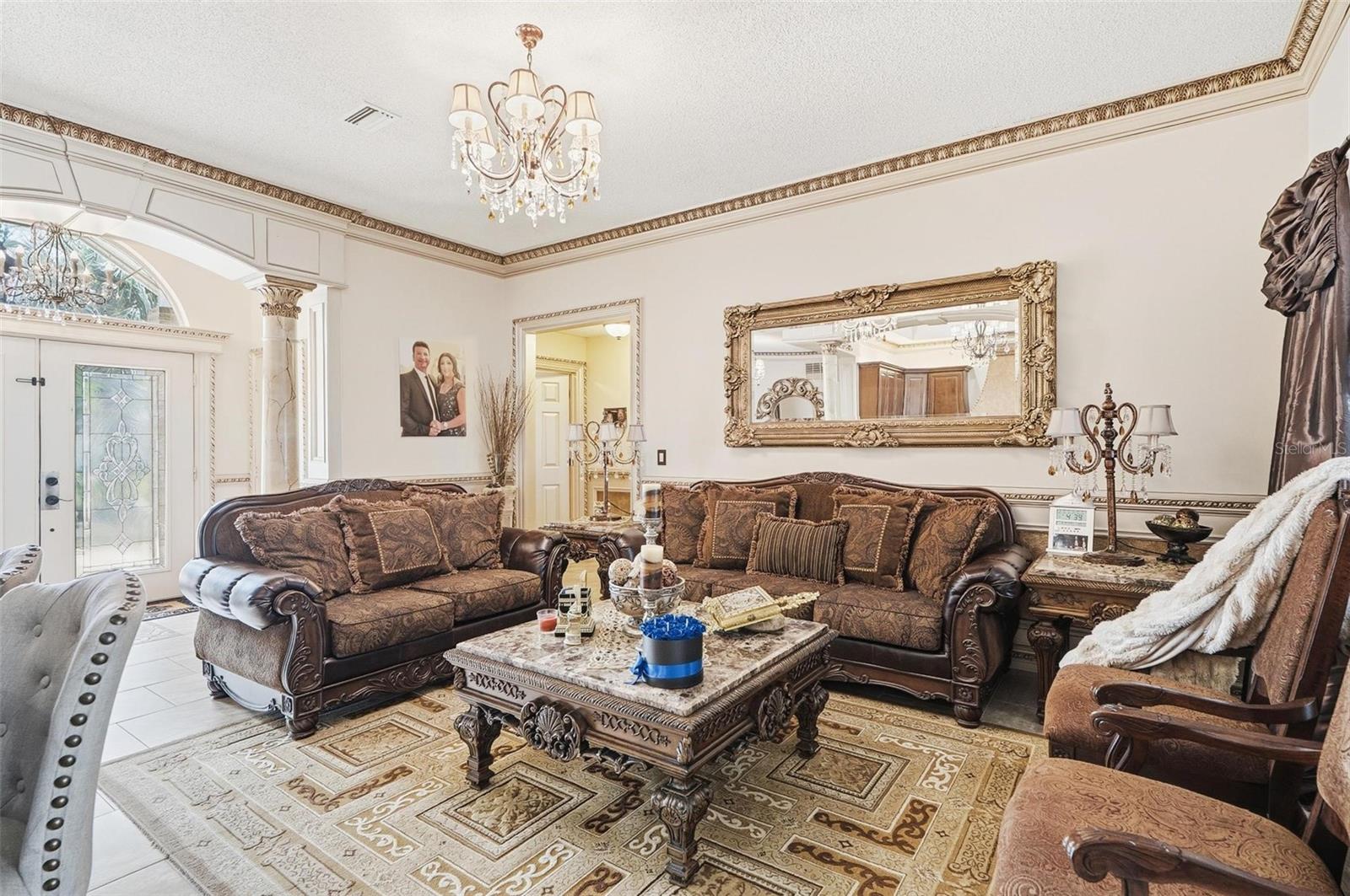 Image 8 of 95 For 11 Bannerwood Lane