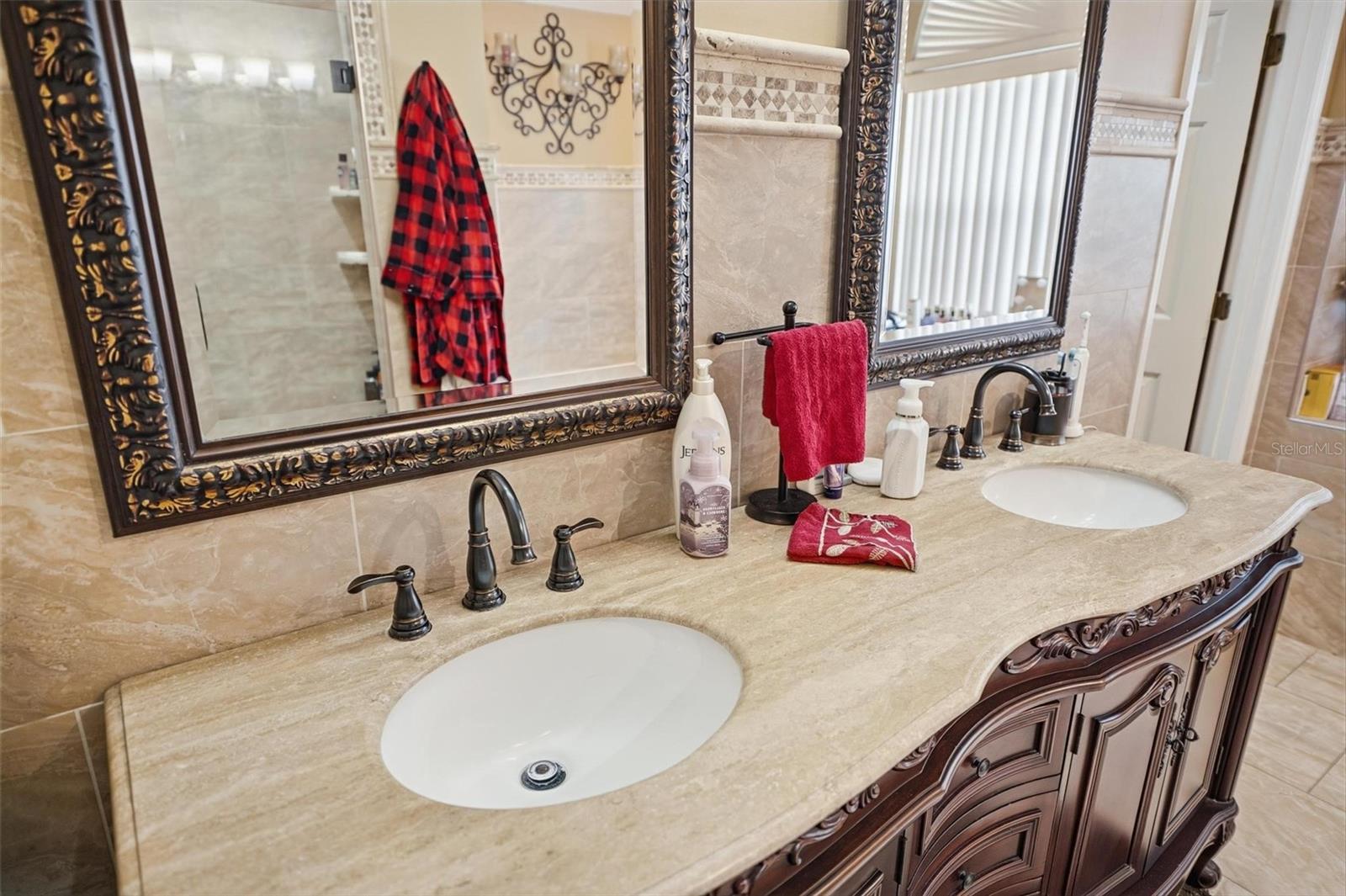 Image 83 of 95 For 11 Bannerwood Lane