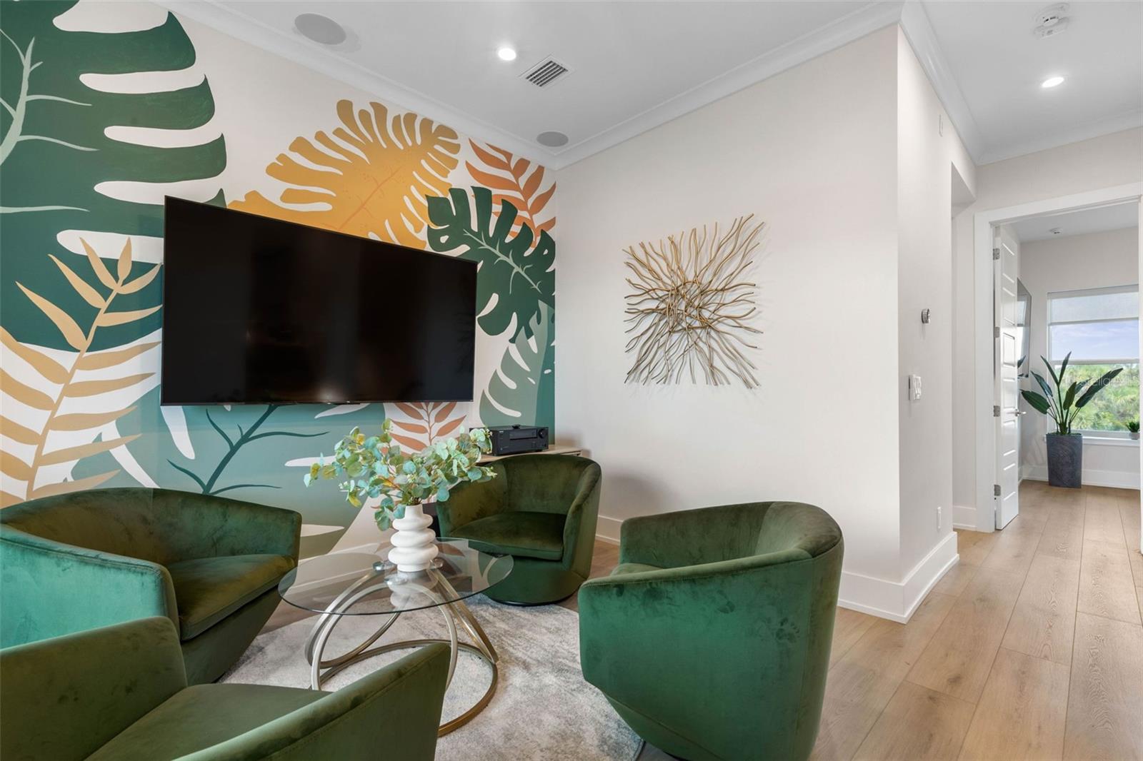 Image 32 of 70 For 3538 Ocean Shore Boulevard