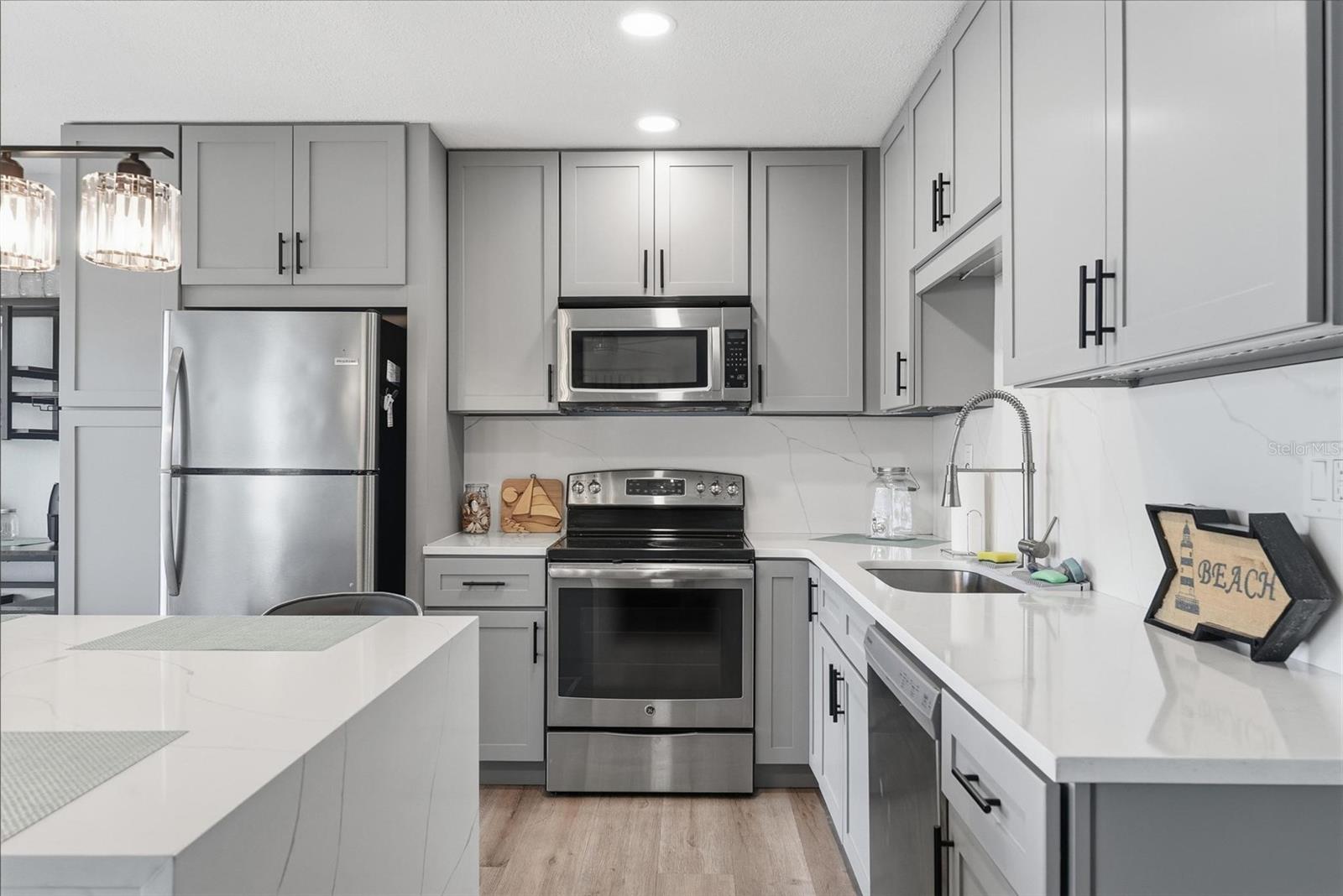 Image 12 of 55 For 335 Causeway  G22