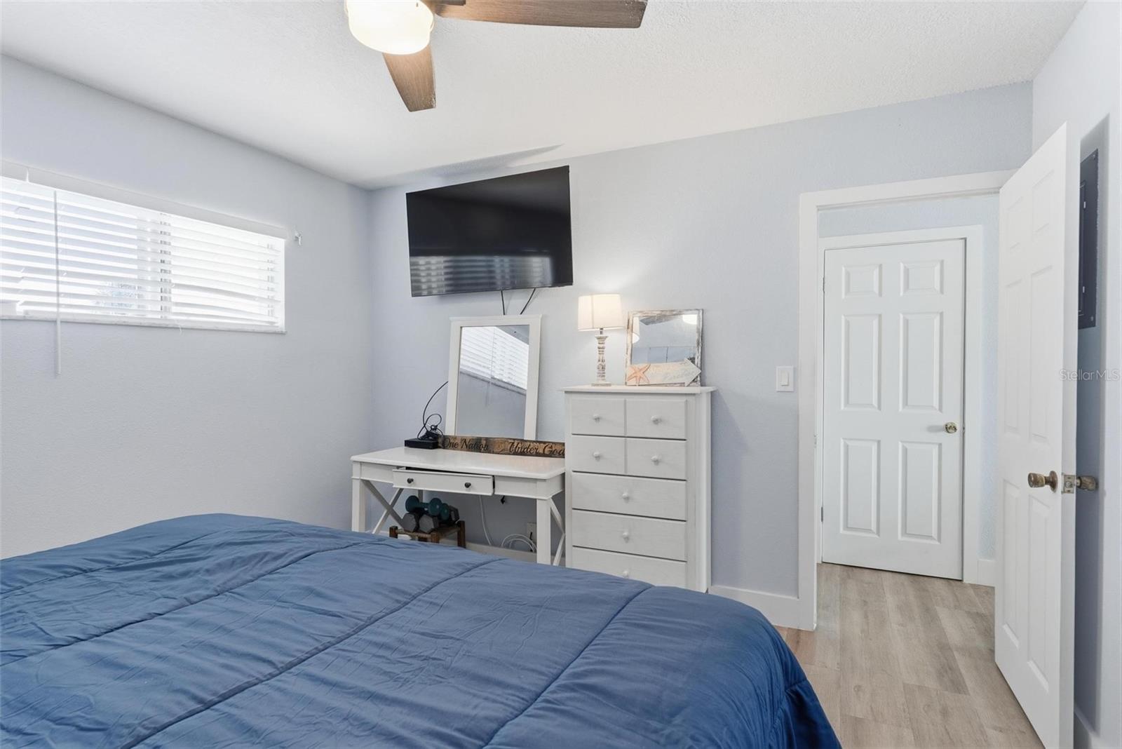 Image 15 of 55 For 335 Causeway  G22