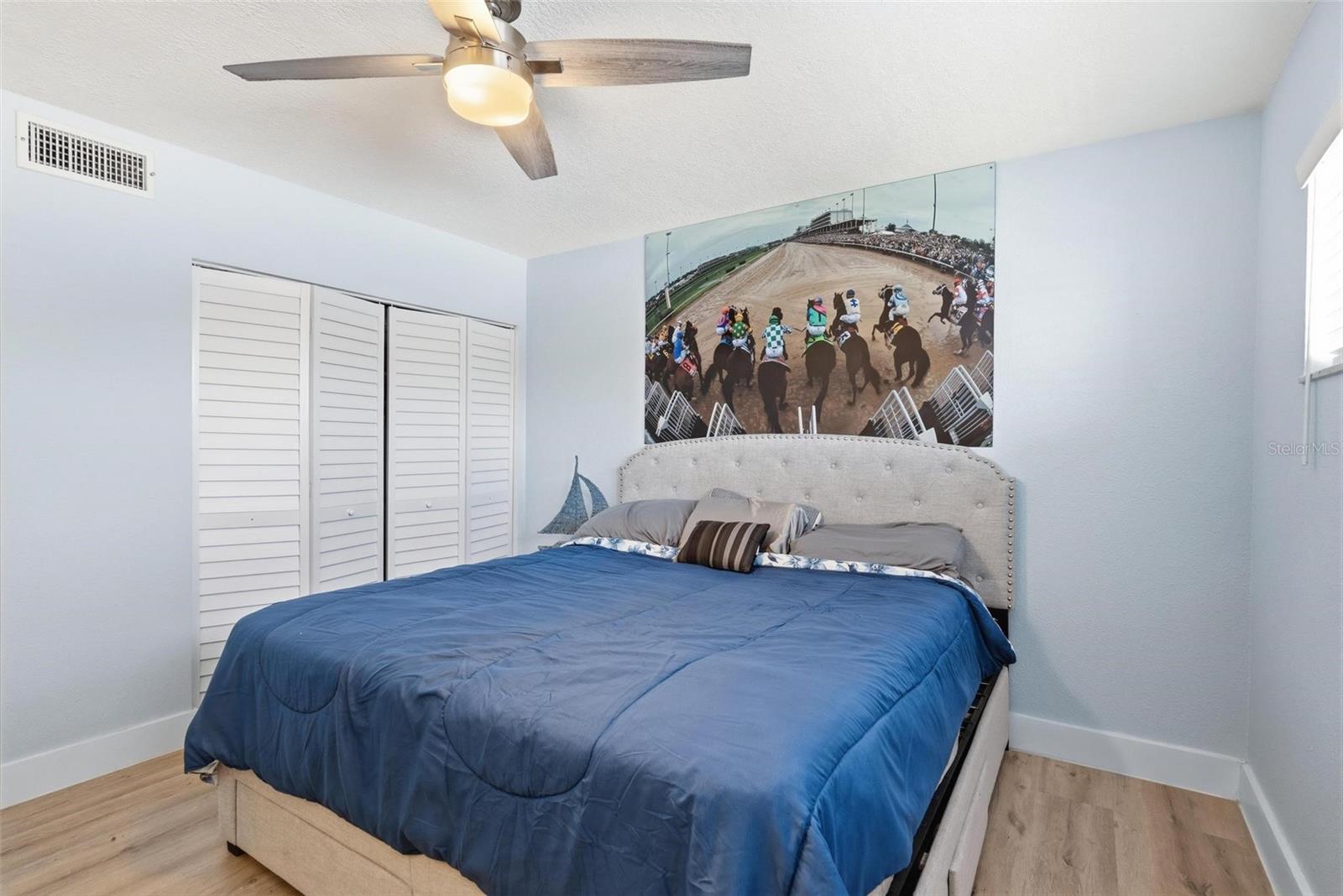 Image 17 of 55 For 335 Causeway  G22