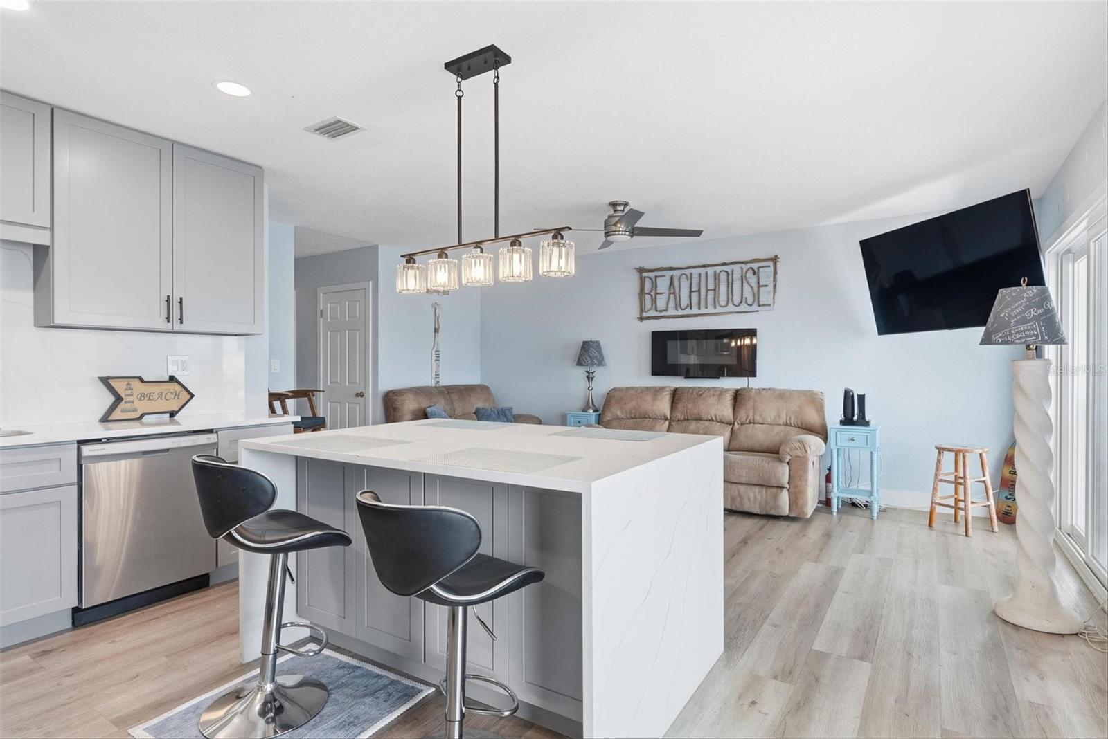 Image 39 of 55 For 335 Causeway  G22