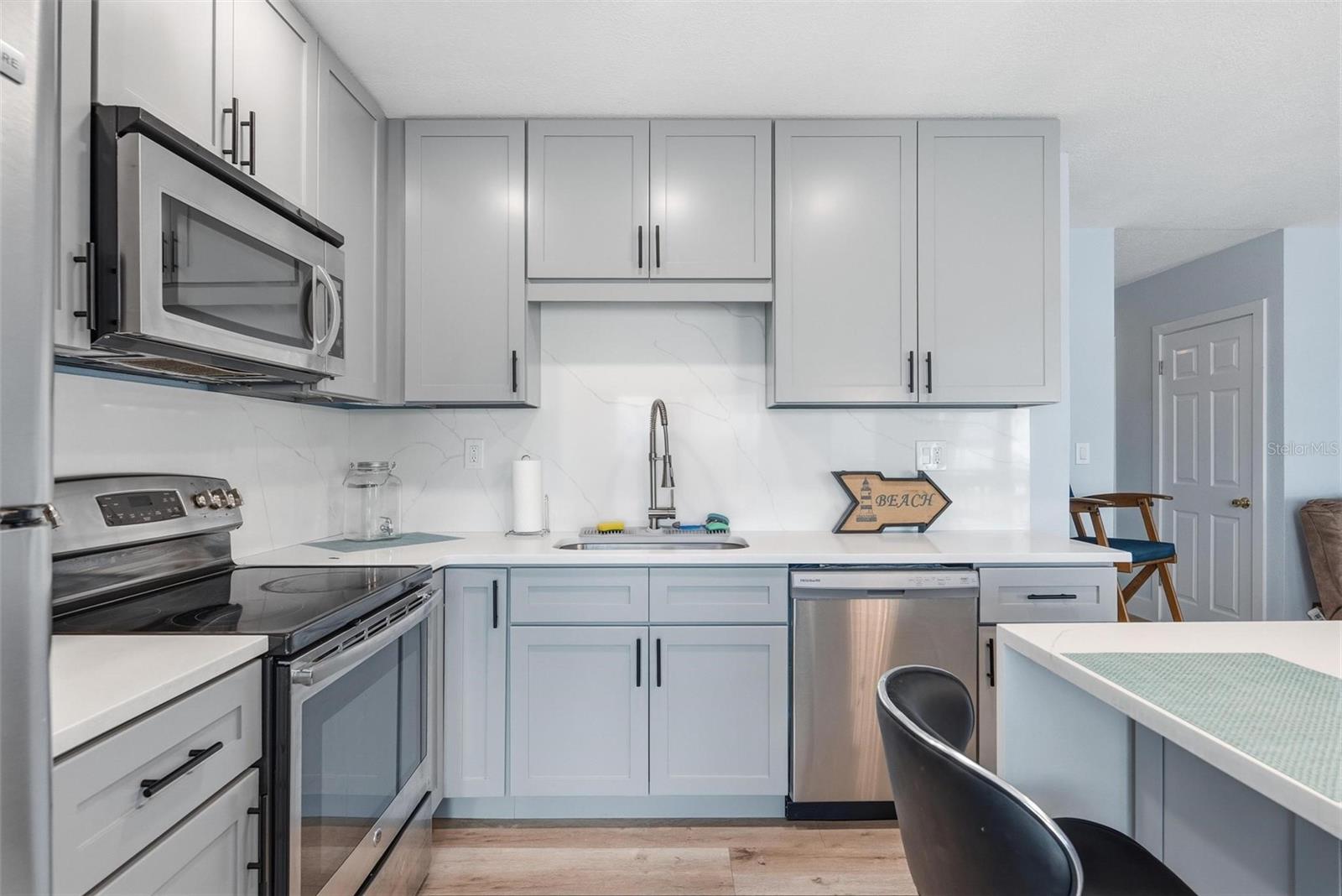 Image 6 of 55 For 335 Causeway  G22