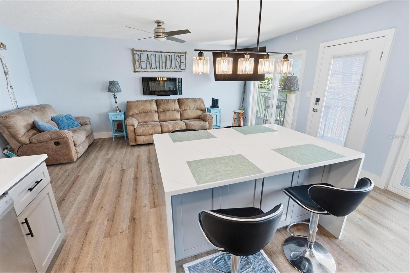 Image 9 of 55 For 335 Causeway  G22