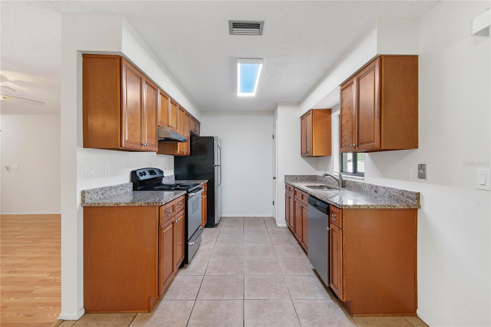 Image 10 of 56 For 1222 Thomasina Drive