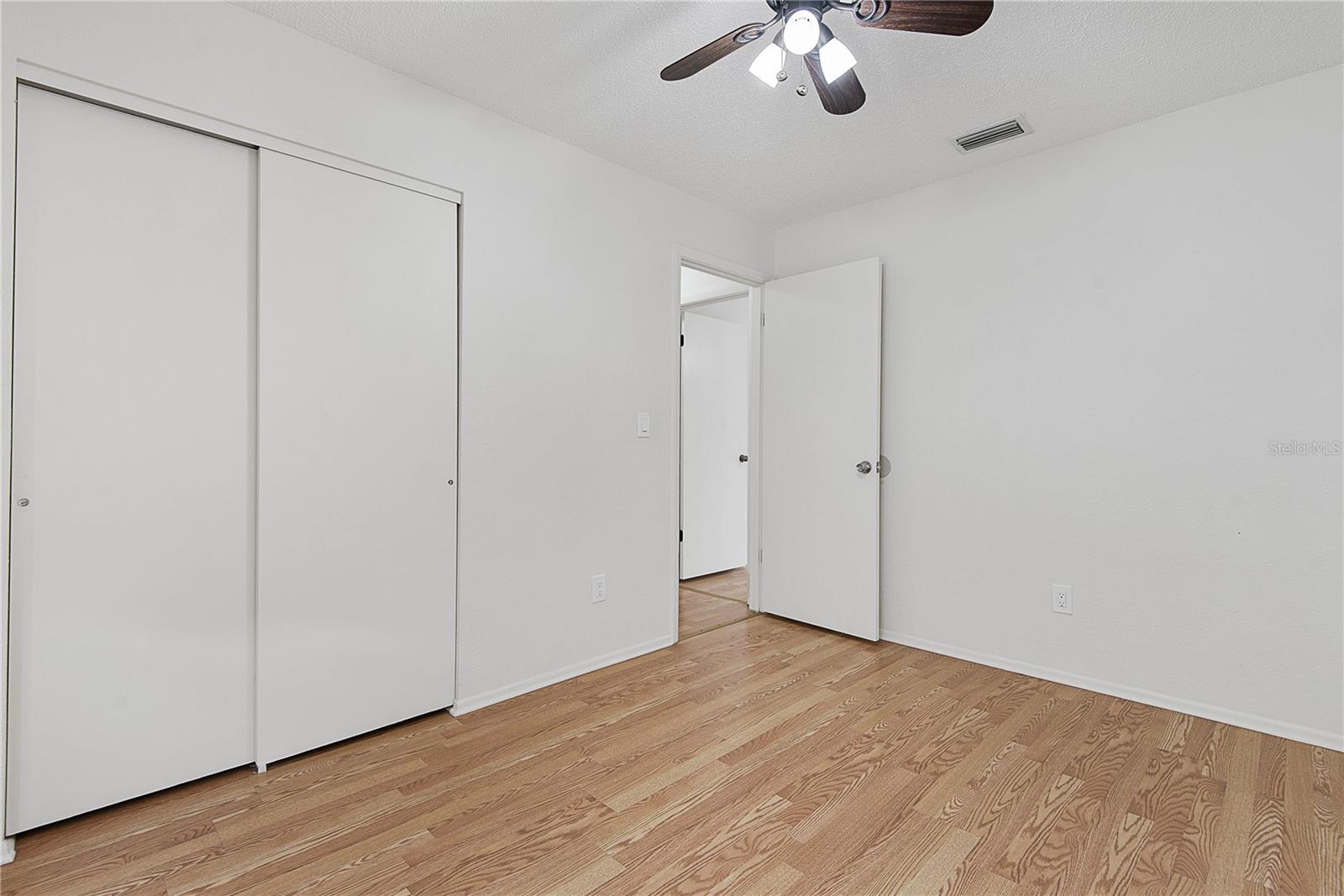 Image 27 of 56 For 1222 Thomasina Drive