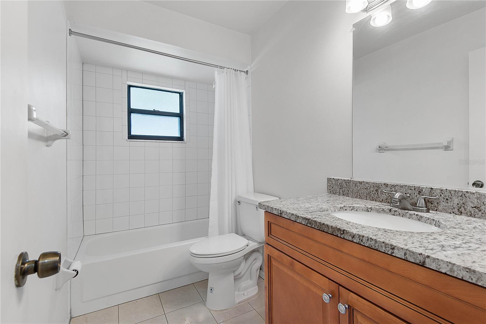 Image 28 of 56 For 1222 Thomasina Drive