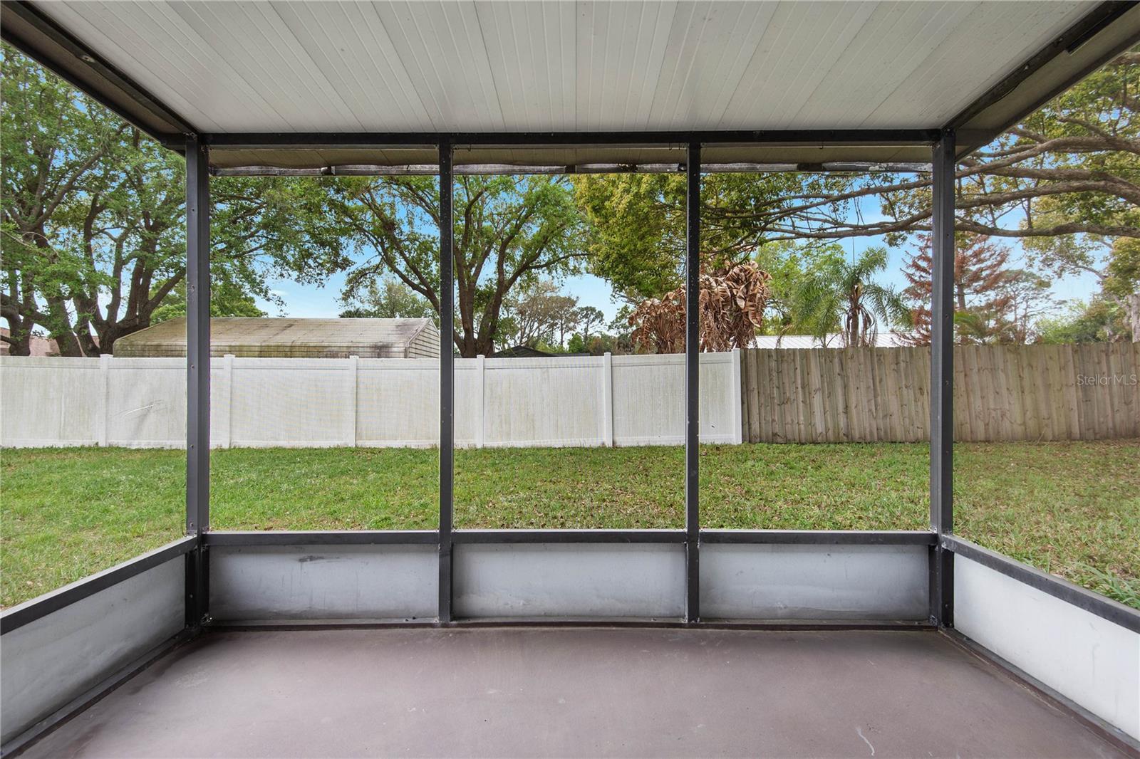 Image 34 of 56 For 1222 Thomasina Drive