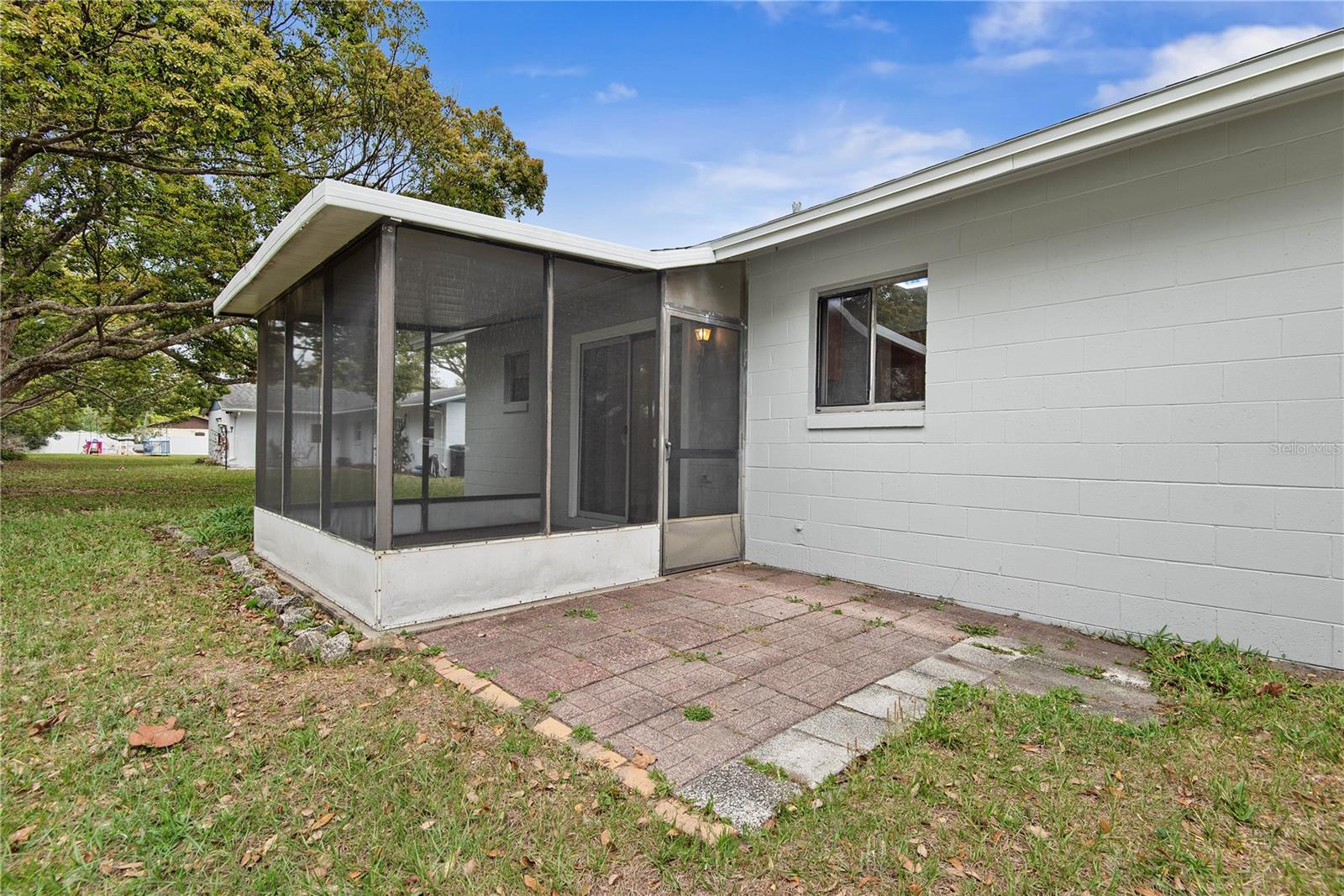 Image 36 of 56 For 1222 Thomasina Drive