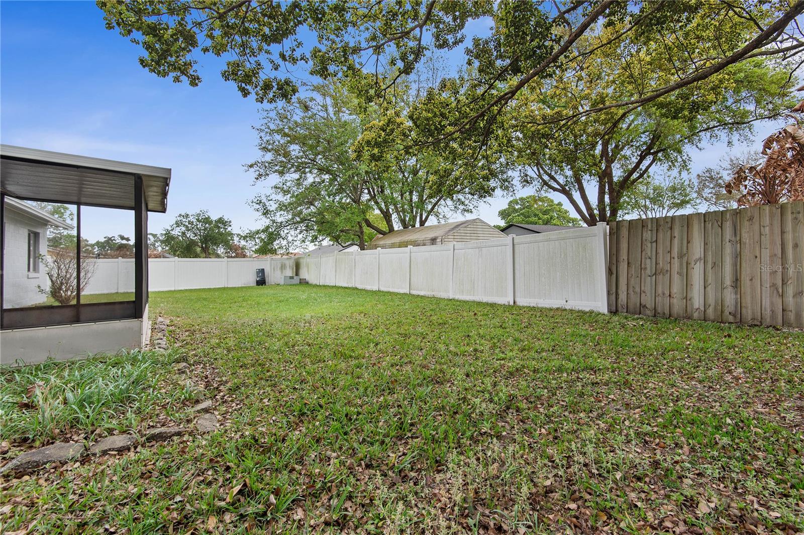 Image 37 of 56 For 1222 Thomasina Drive