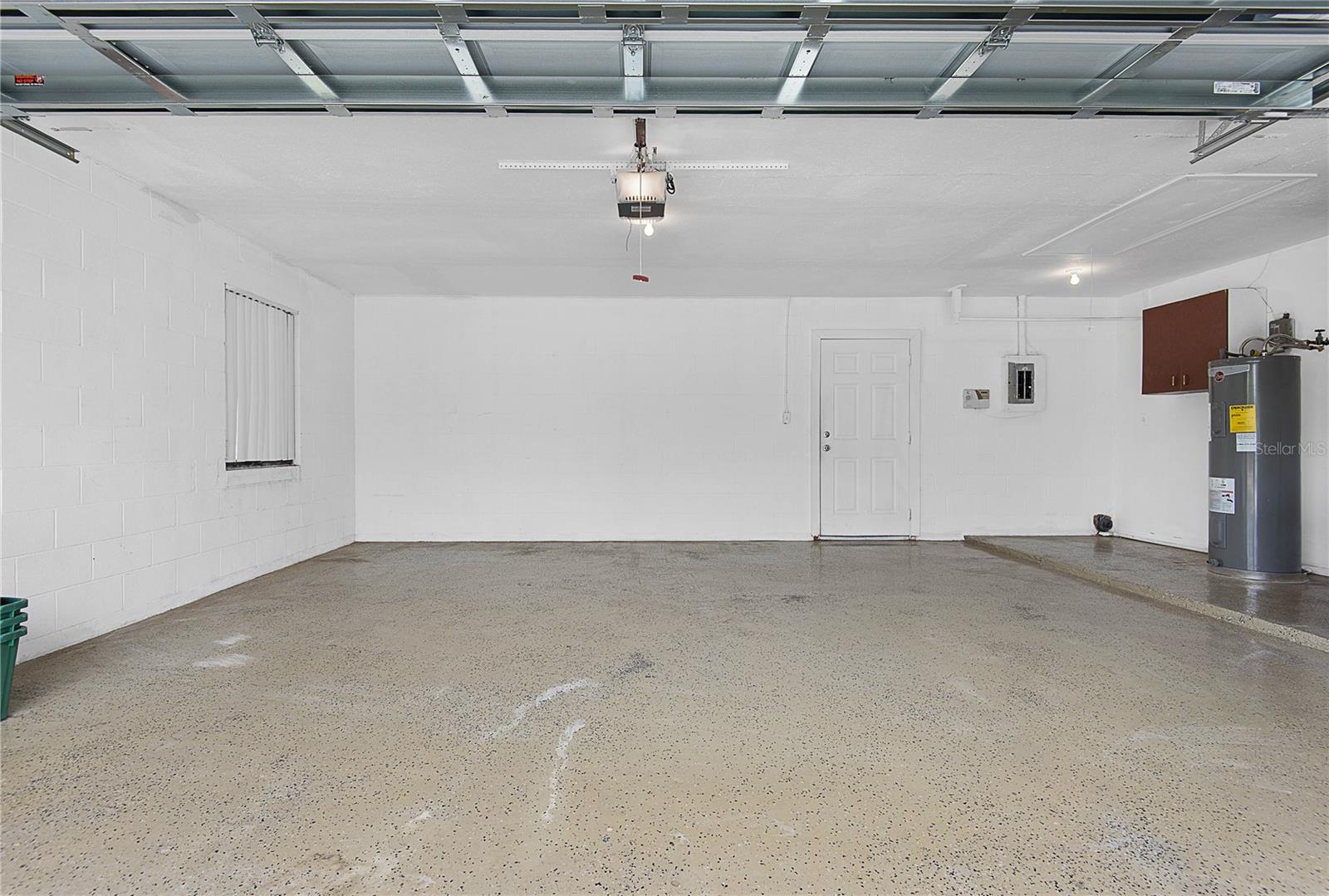 Image 41 of 56 For 1222 Thomasina Drive