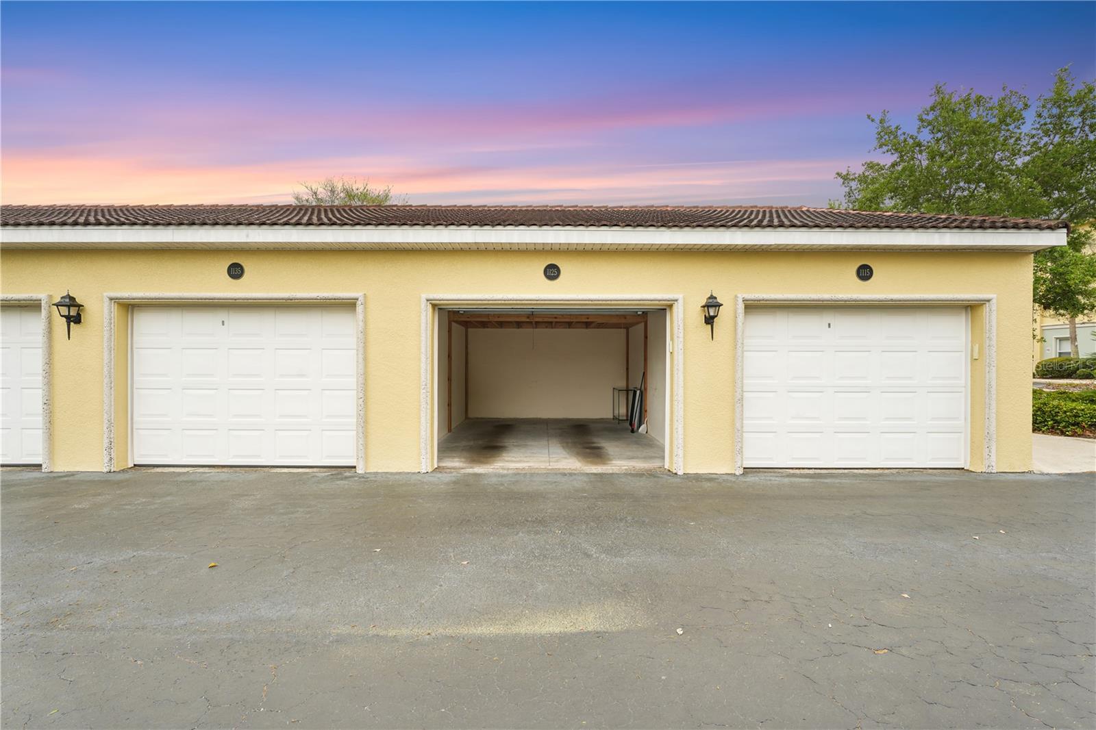Image 15 of 56 For 1100 Canopy Walk Lane 1125