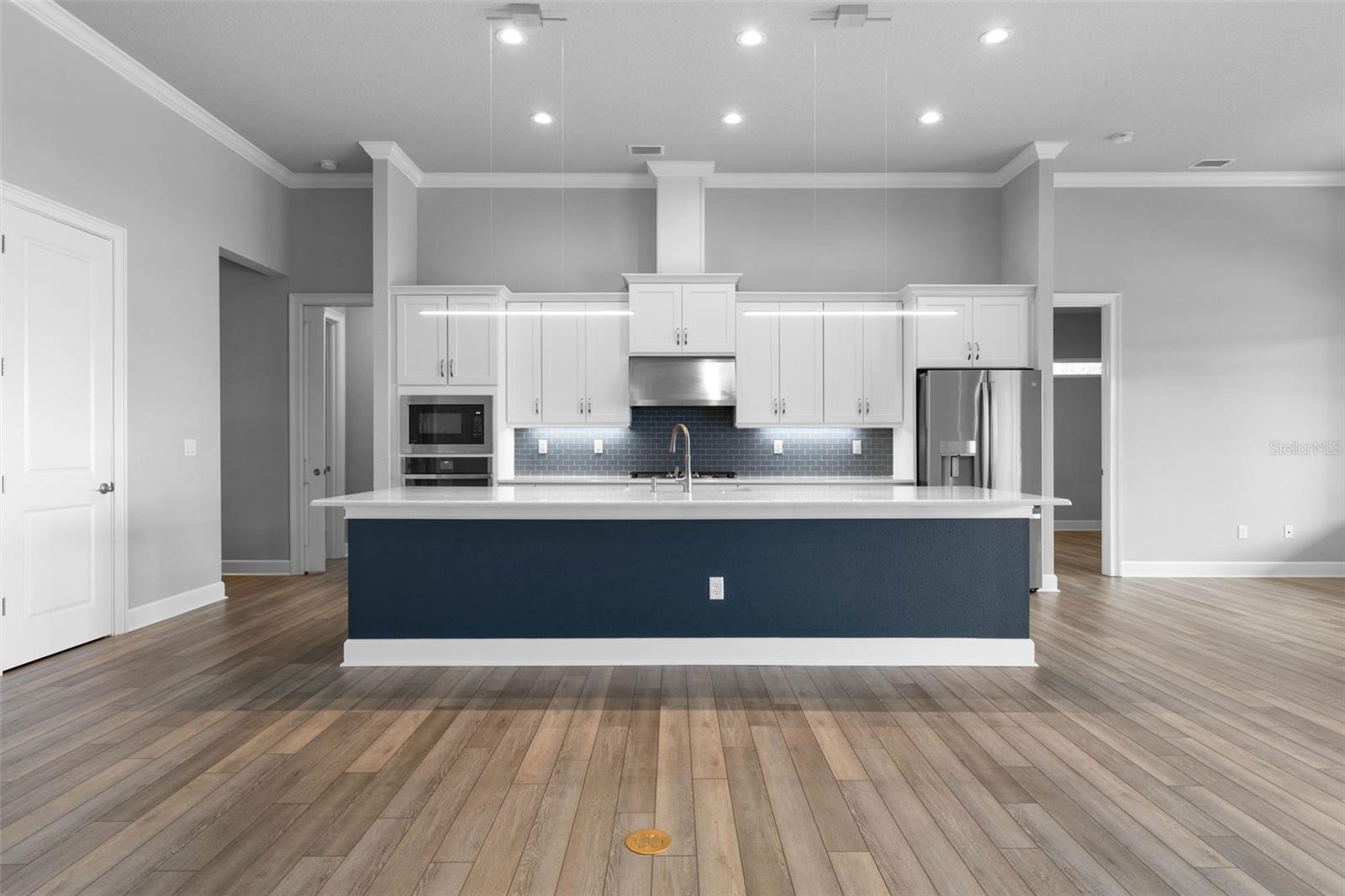 Image 12 of 88 For 51 Riverwalk Drive