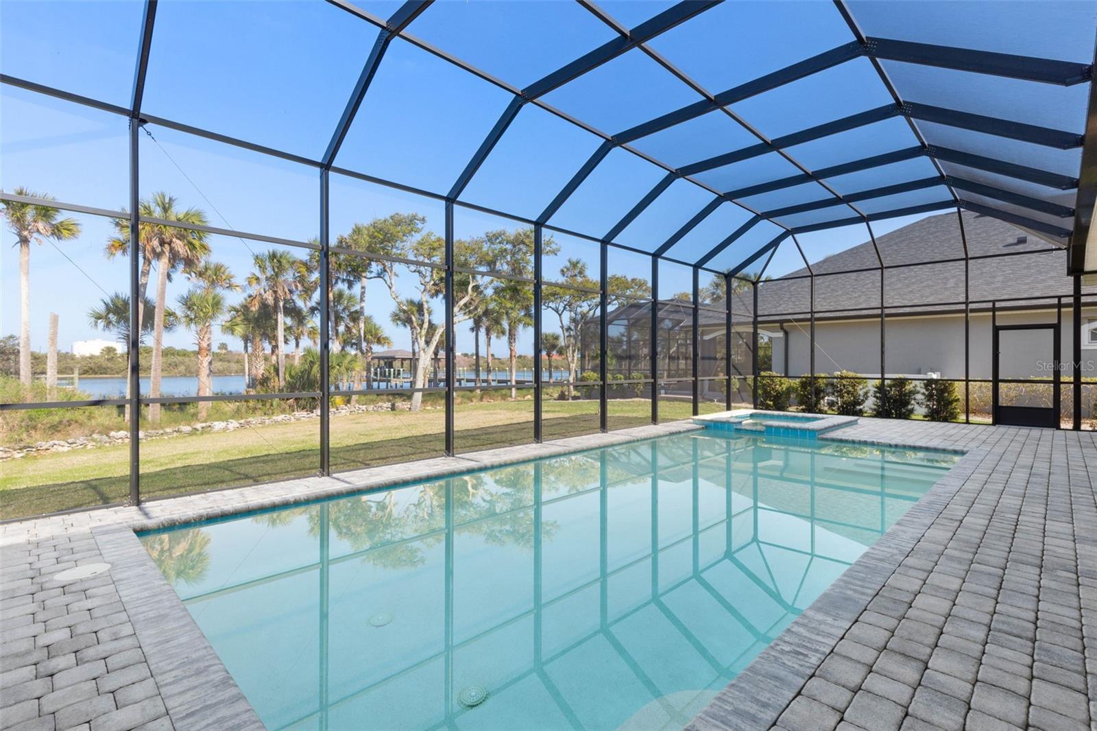 Image 20 of 88 For 51 Riverwalk Drive