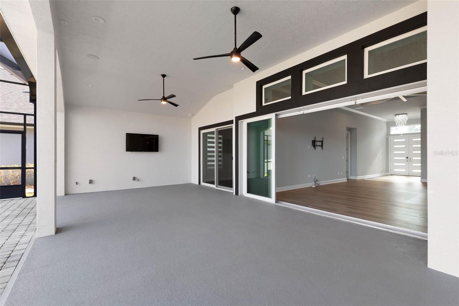 Image 22 of 88 For 51 Riverwalk Drive