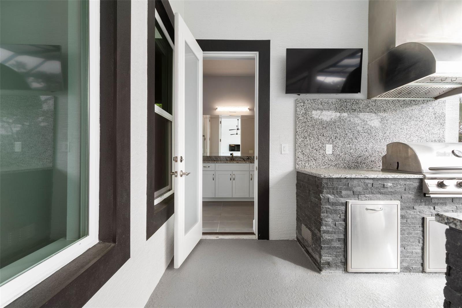 Image 24 of 88 For 51 Riverwalk Drive