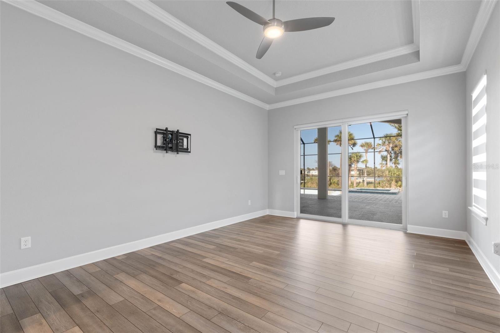 Image 35 of 88 For 51 Riverwalk Drive