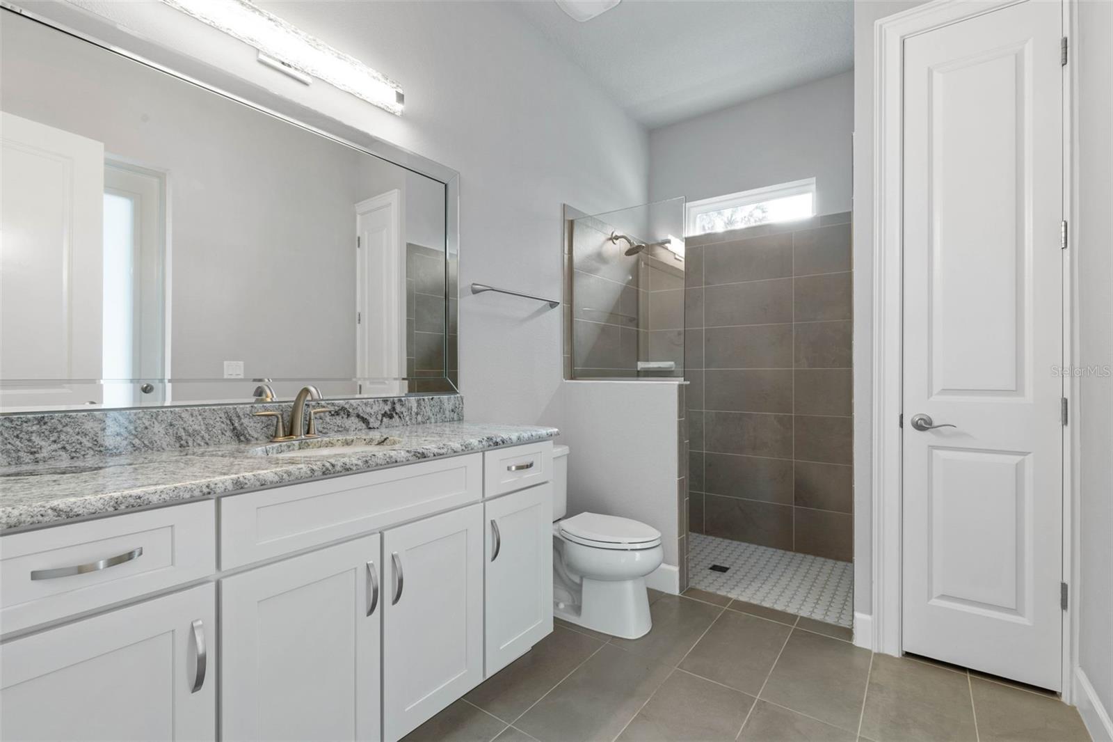 Image 49 of 88 For 51 Riverwalk Drive