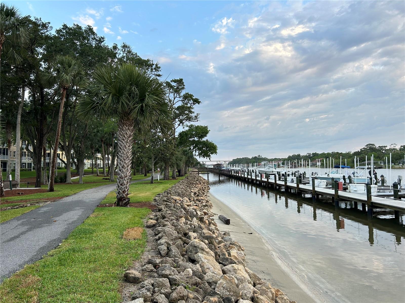 Image 11 of 15 For 100 Palm Harbor Parkway 29
