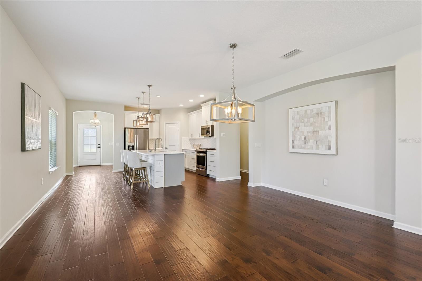 Image 32 of 43 For 186 Concave Lane