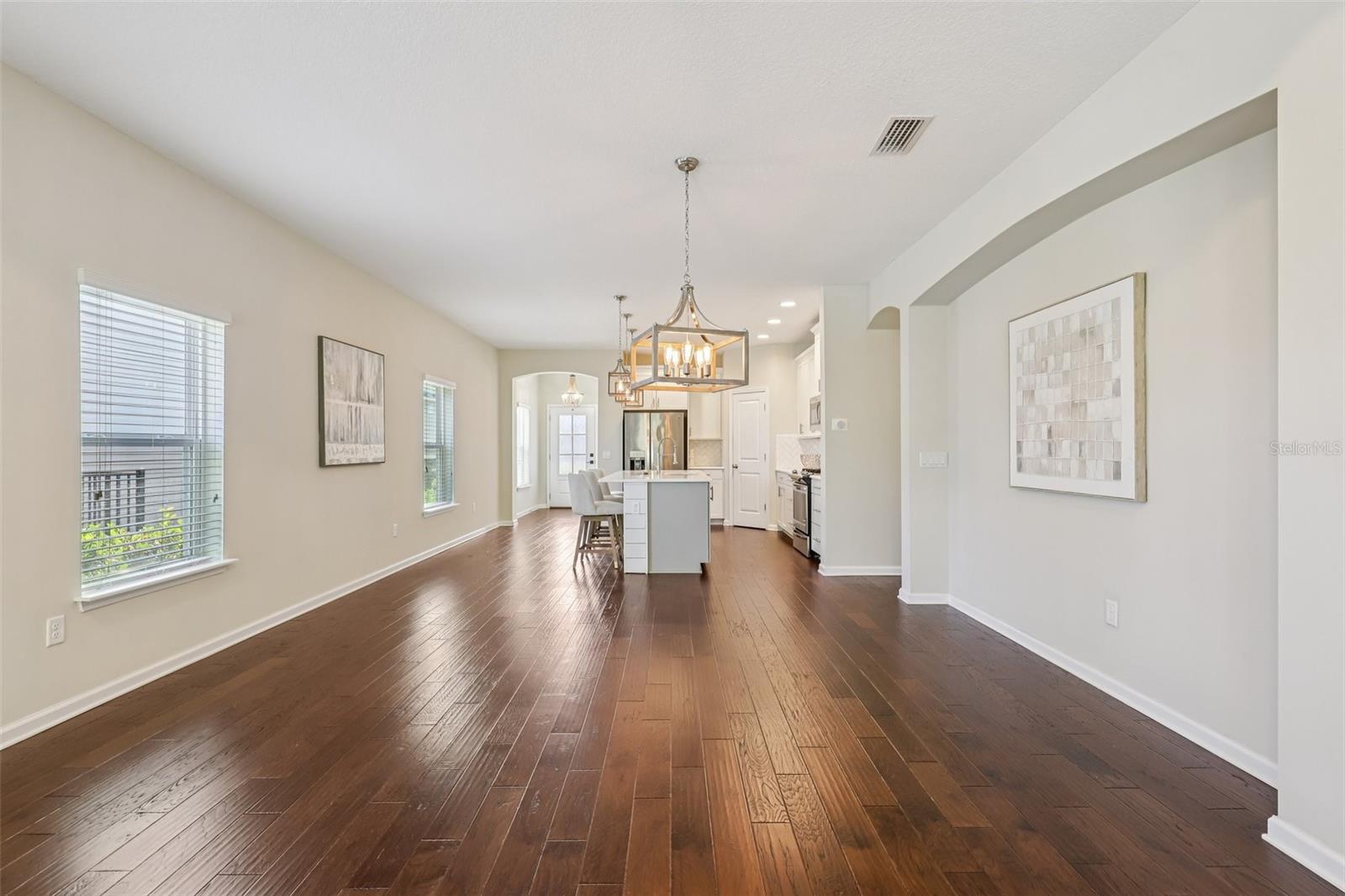 Image 33 of 43 For 186 Concave Lane