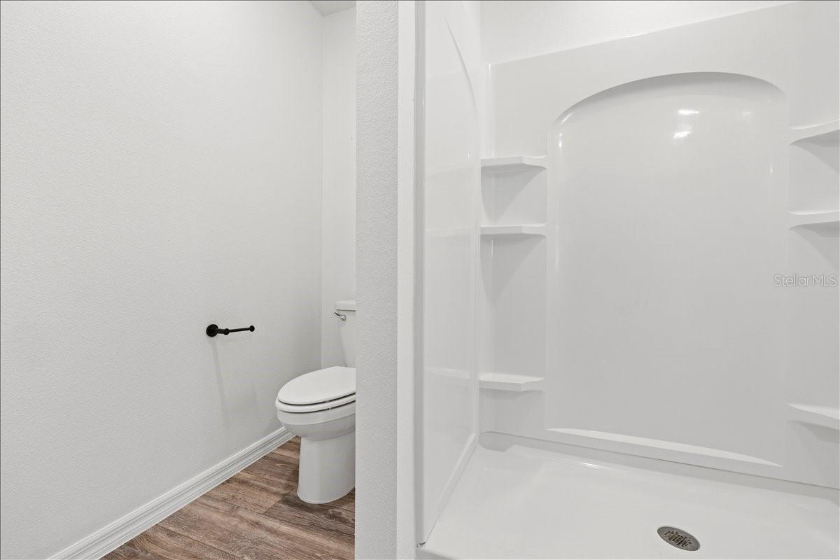 Image 27 of 37 For 8 Sedgefield Path N