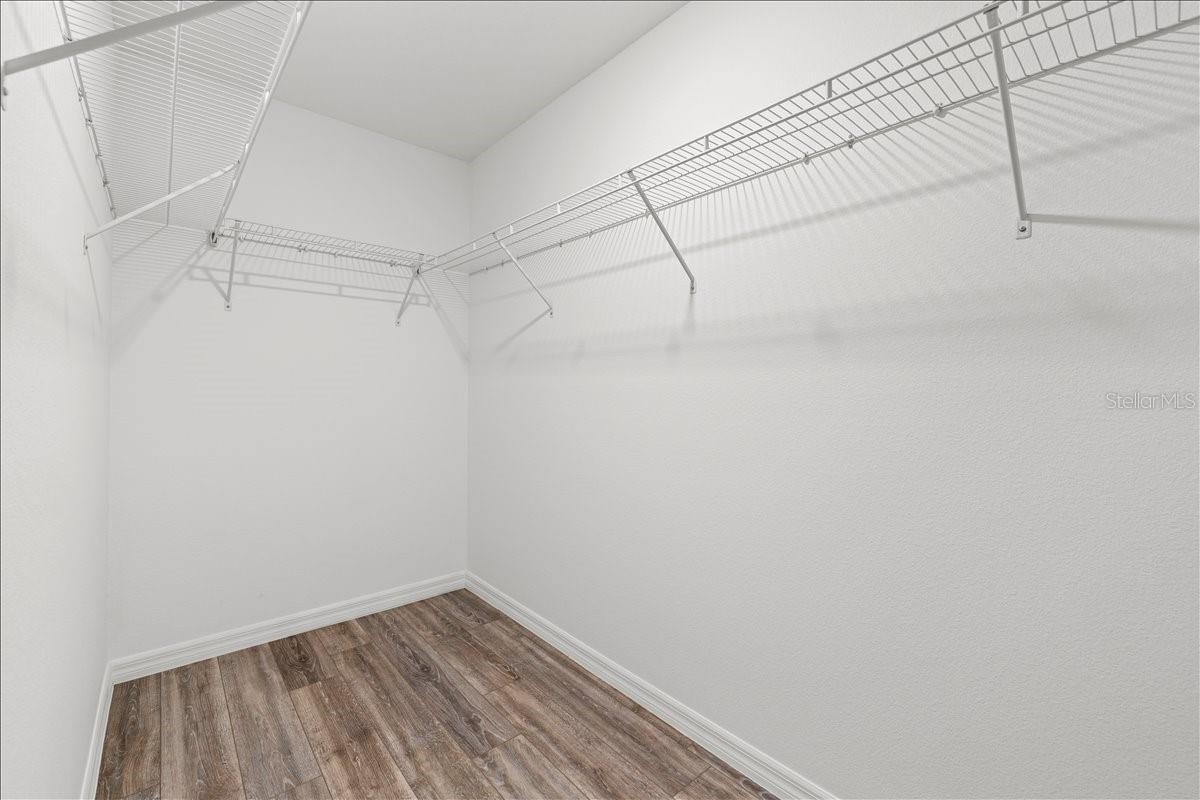 Image 31 of 37 For 8 Sedgefield Path N