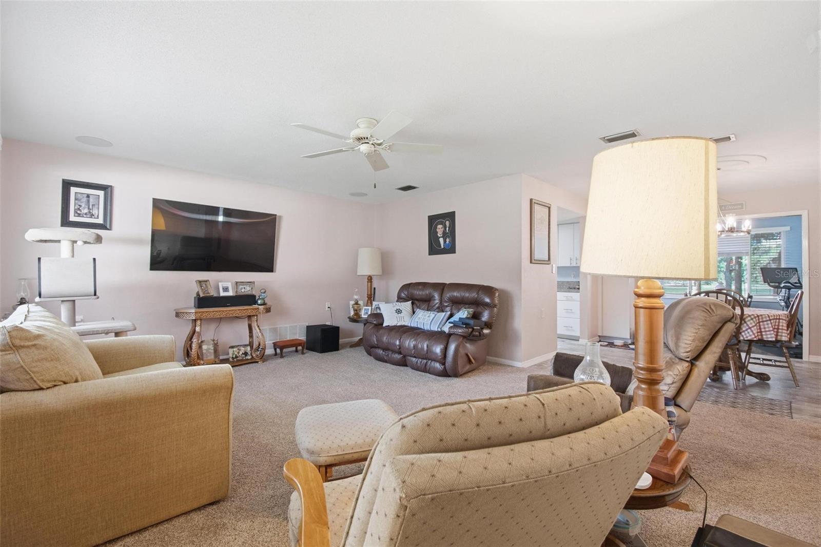 Image 15 of 52 For 4368 N Ocean Shore Blvd