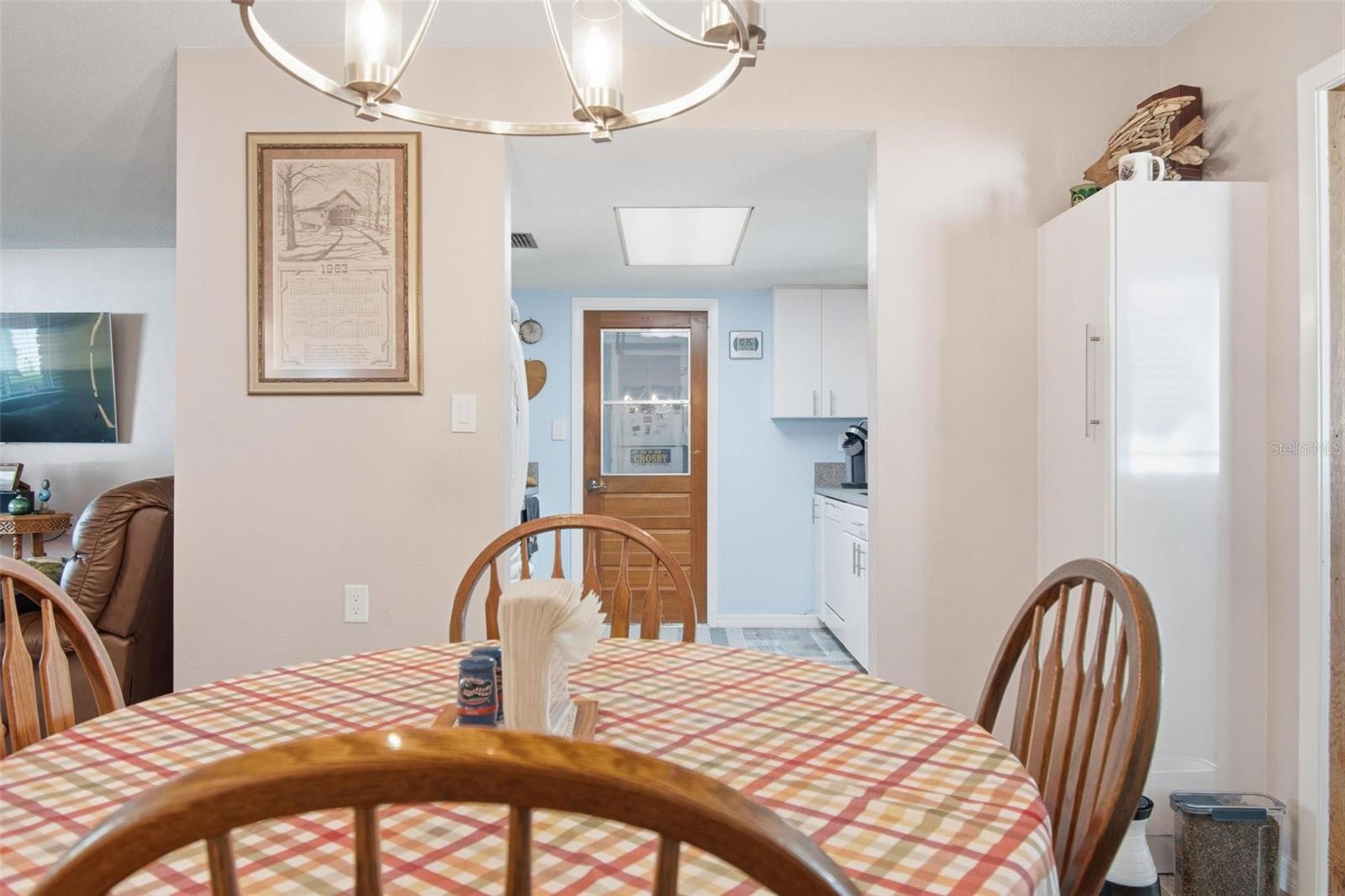 Image 22 of 52 For 4368 N Ocean Shore Blvd