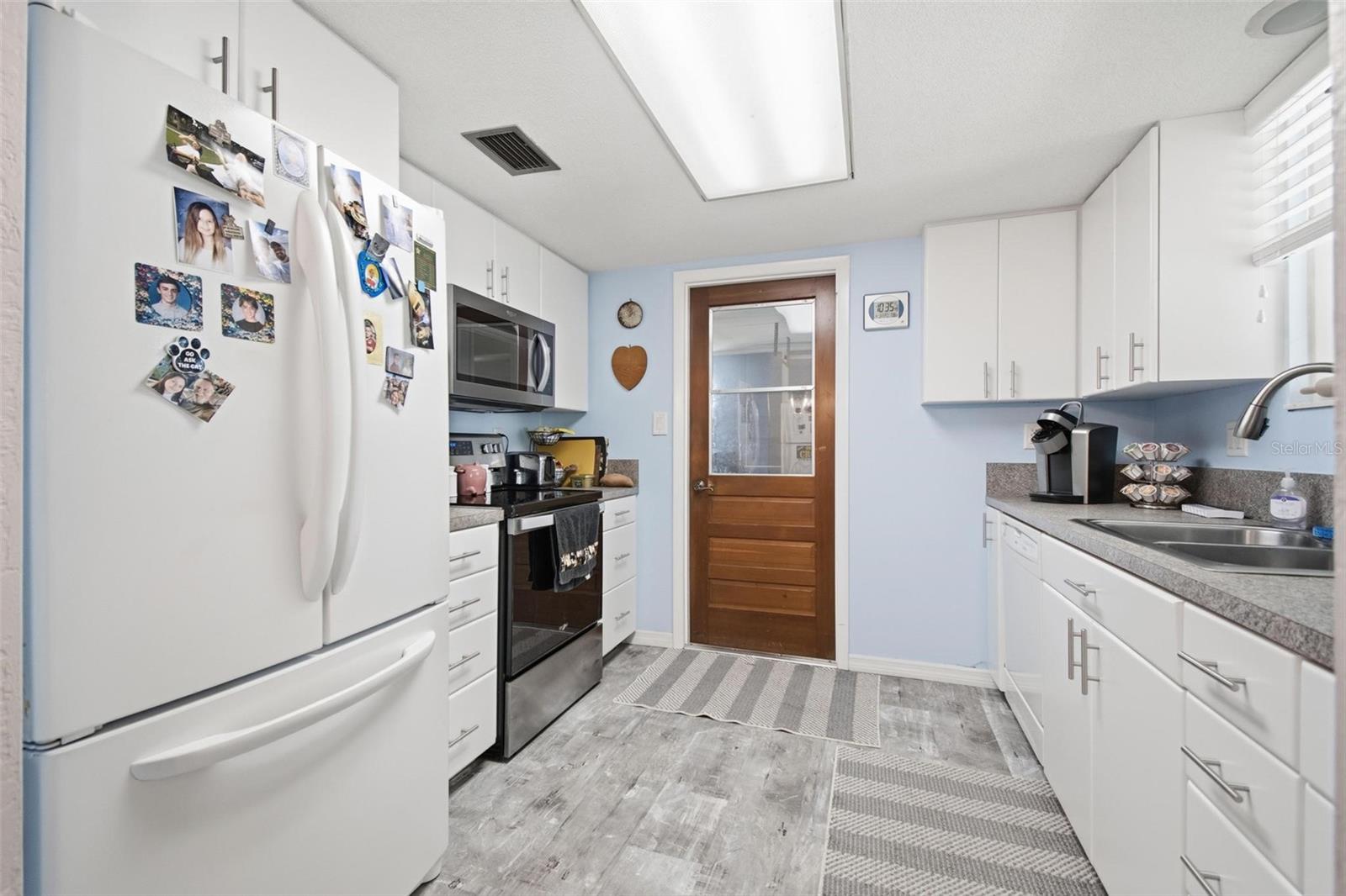 Image 23 of 52 For 4368 N Ocean Shore Blvd